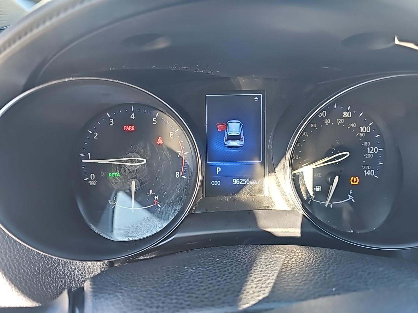 2018 Toyota C-HR XLE Premium FWD