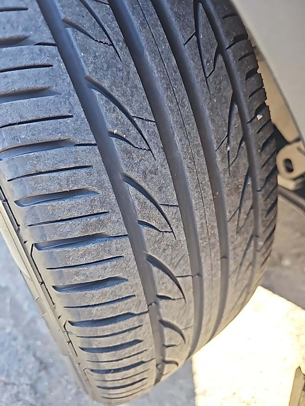 2018 Toyota C-HR XLE Premium FWD