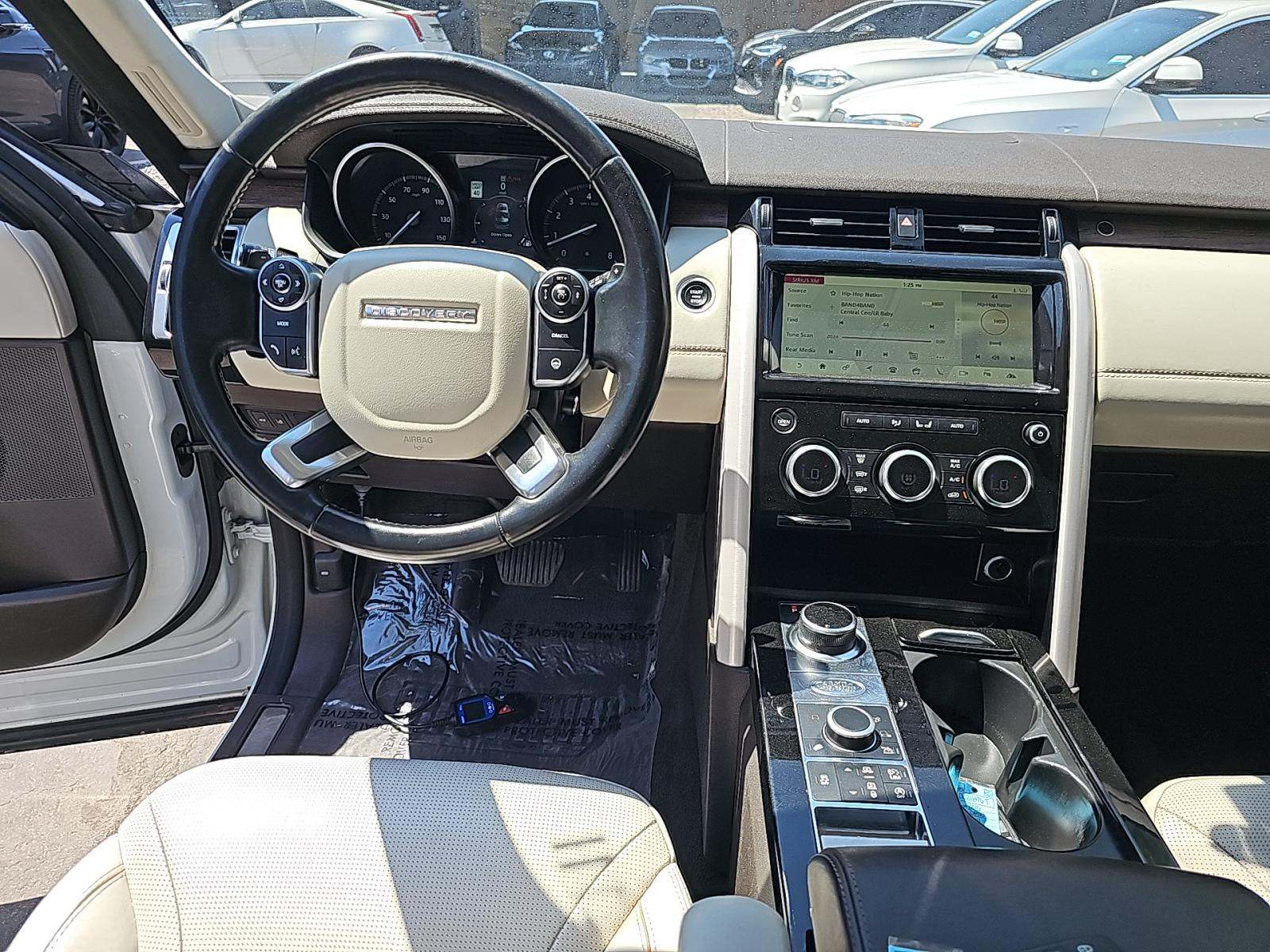 2017 Land Rover Discovery HSE Luxury AWD