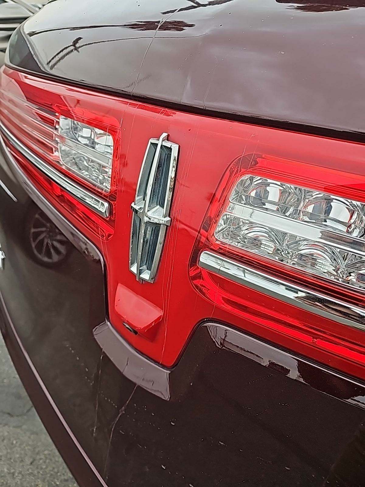 2019 Lincoln MKT Reserve AWD