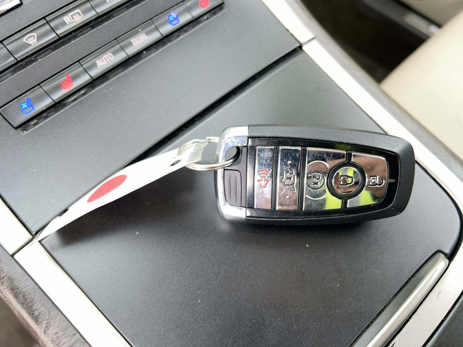 2020 Lincoln Nautilus Reserve FWD