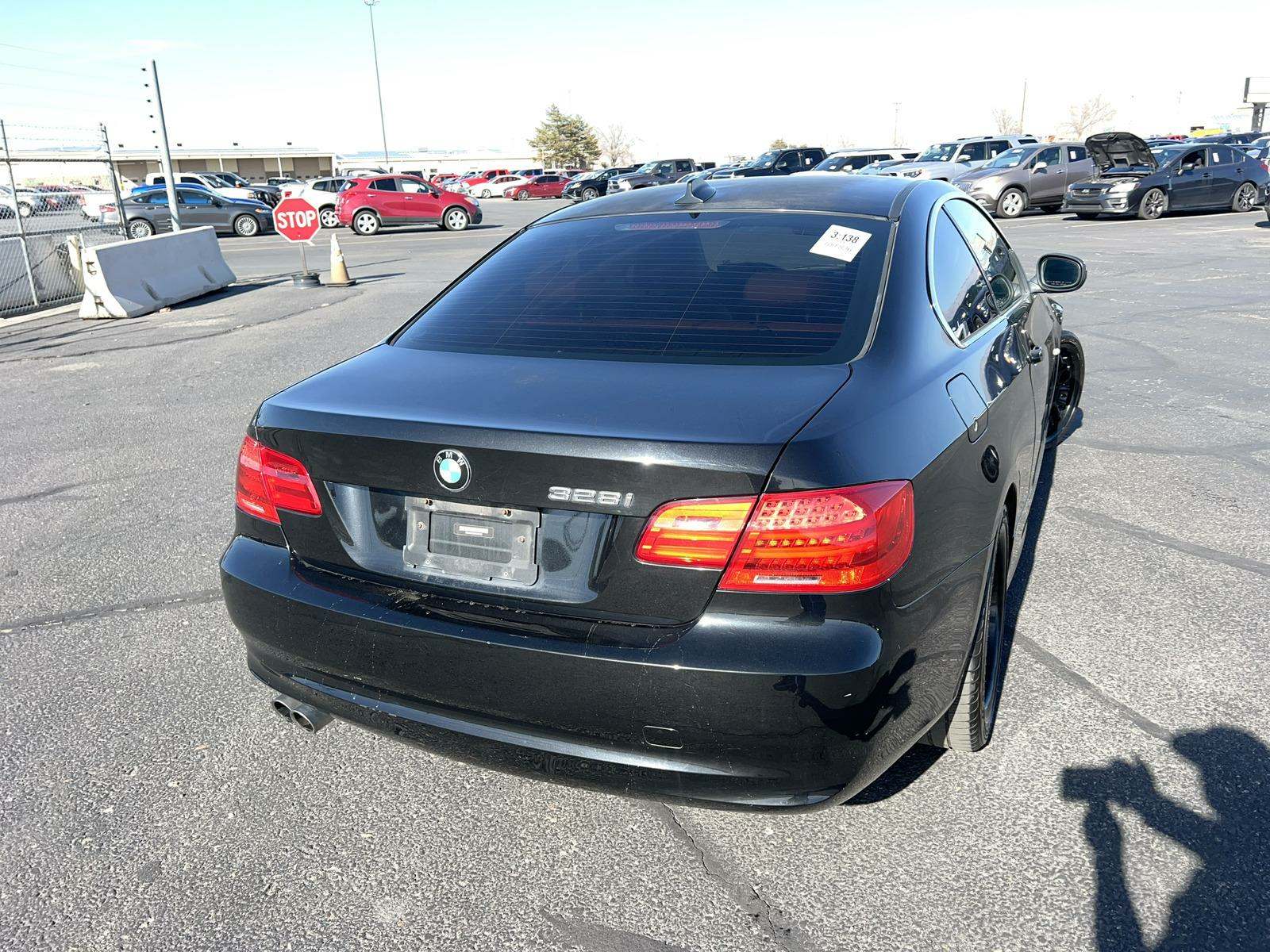 2012 BMW 3 Series 328i RWD