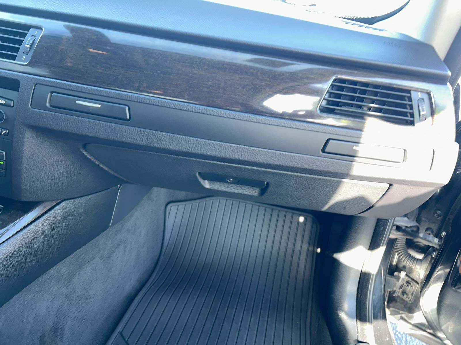 2012 BMW 3 Series 328i RWD