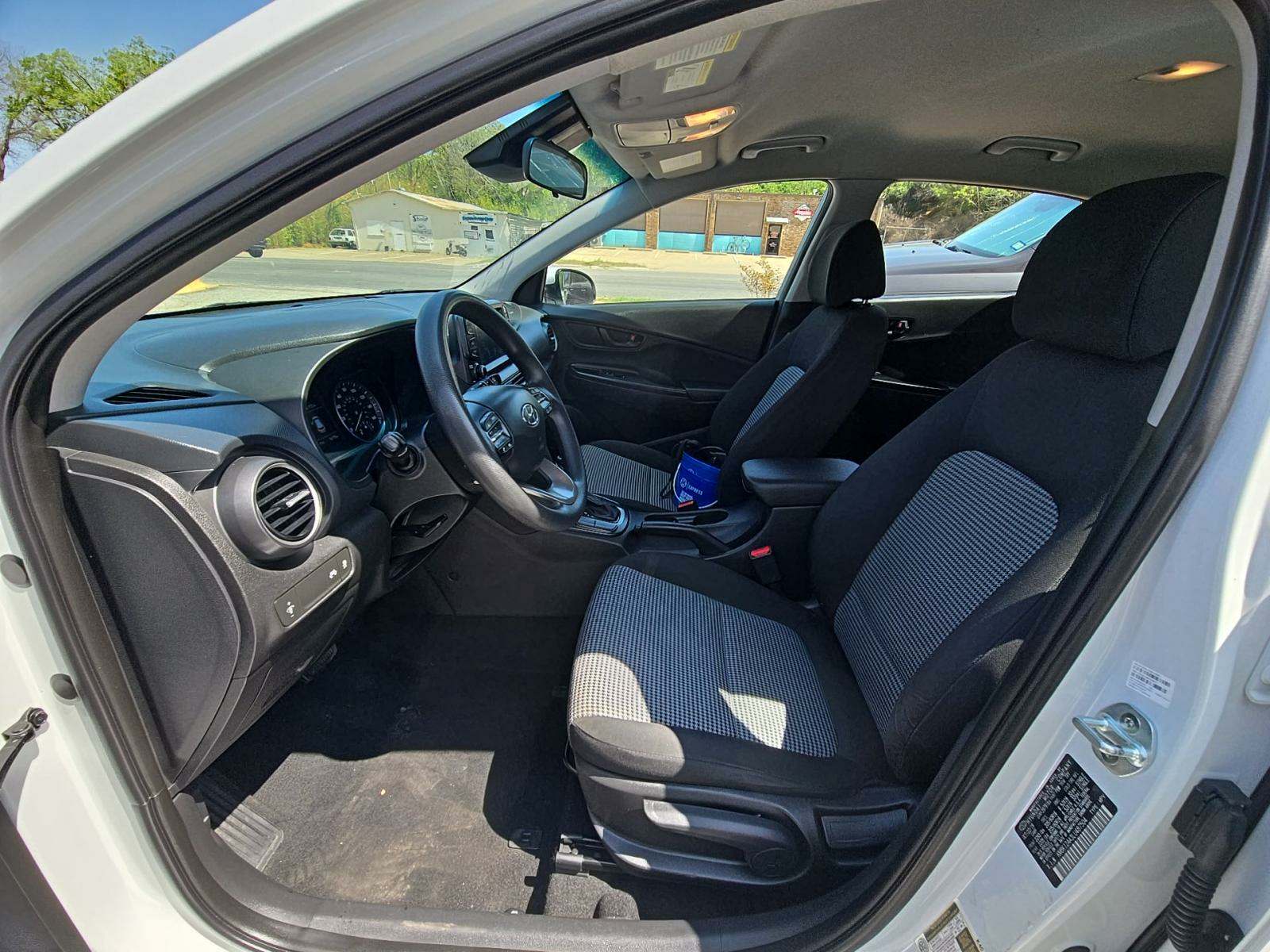 2020 Hyundai Kona SE FWD