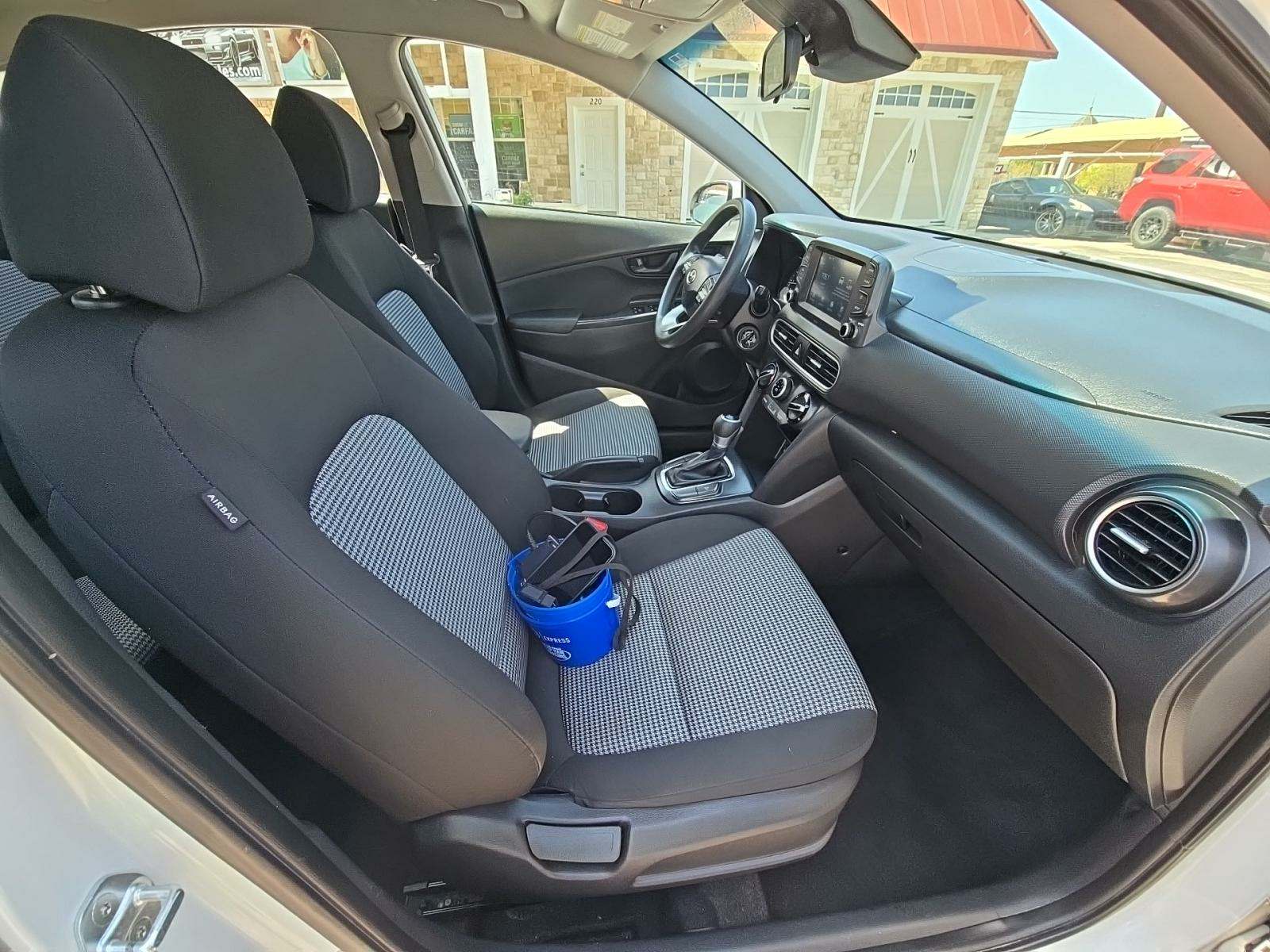 2020 Hyundai Kona SE FWD