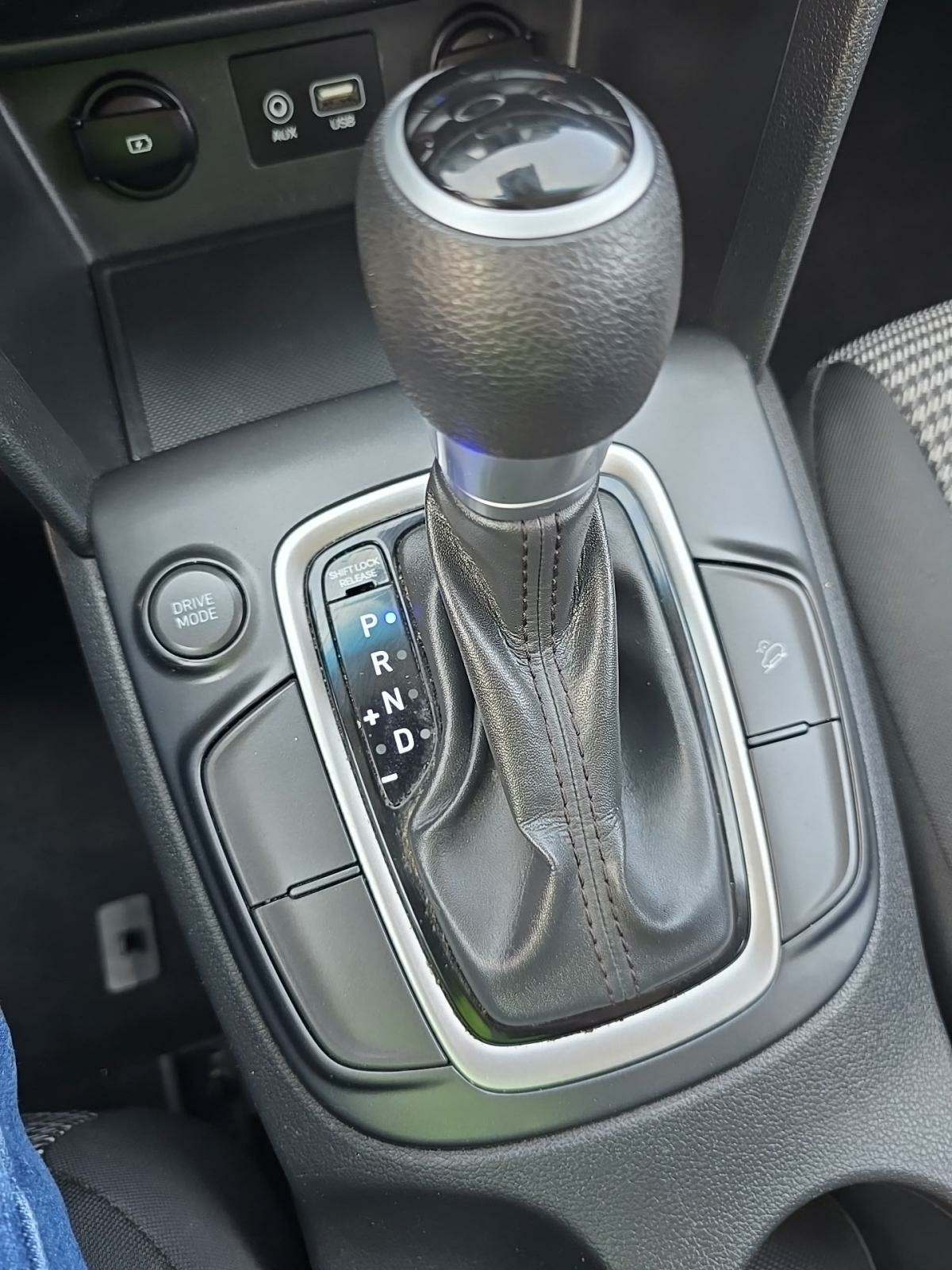 2020 Hyundai Kona SE FWD