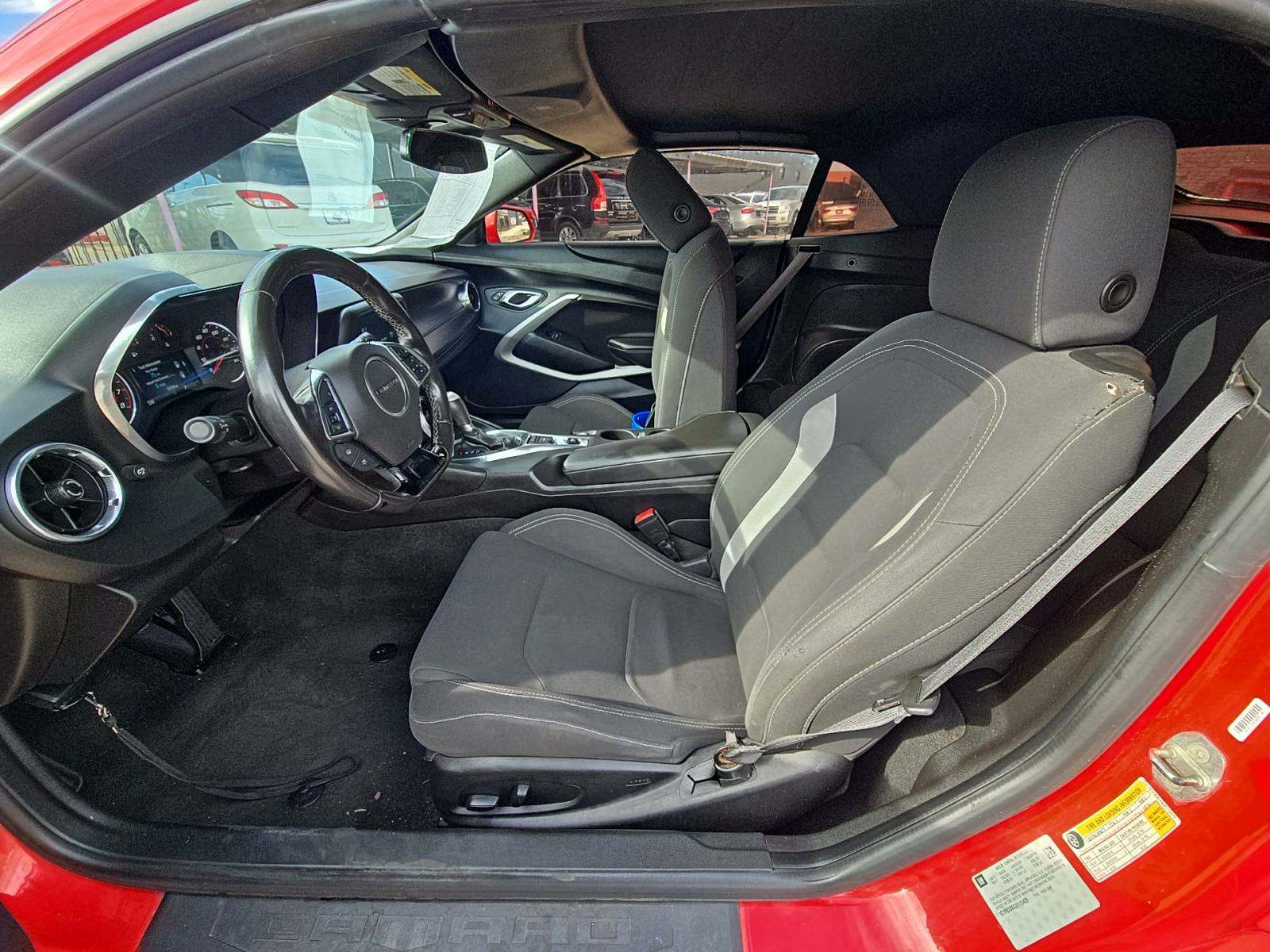 2018 Chevrolet Camaro 1LT RWD