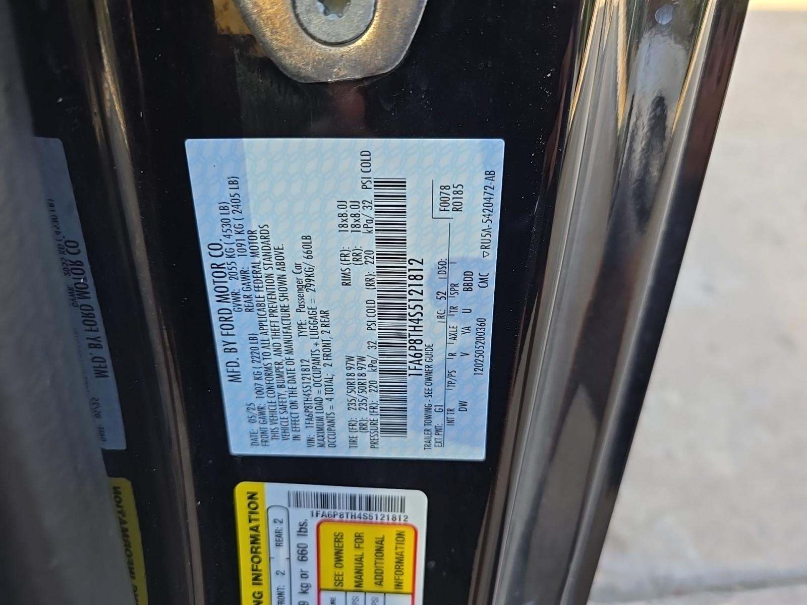 2025 Ford Mustang EcoBoost RWD