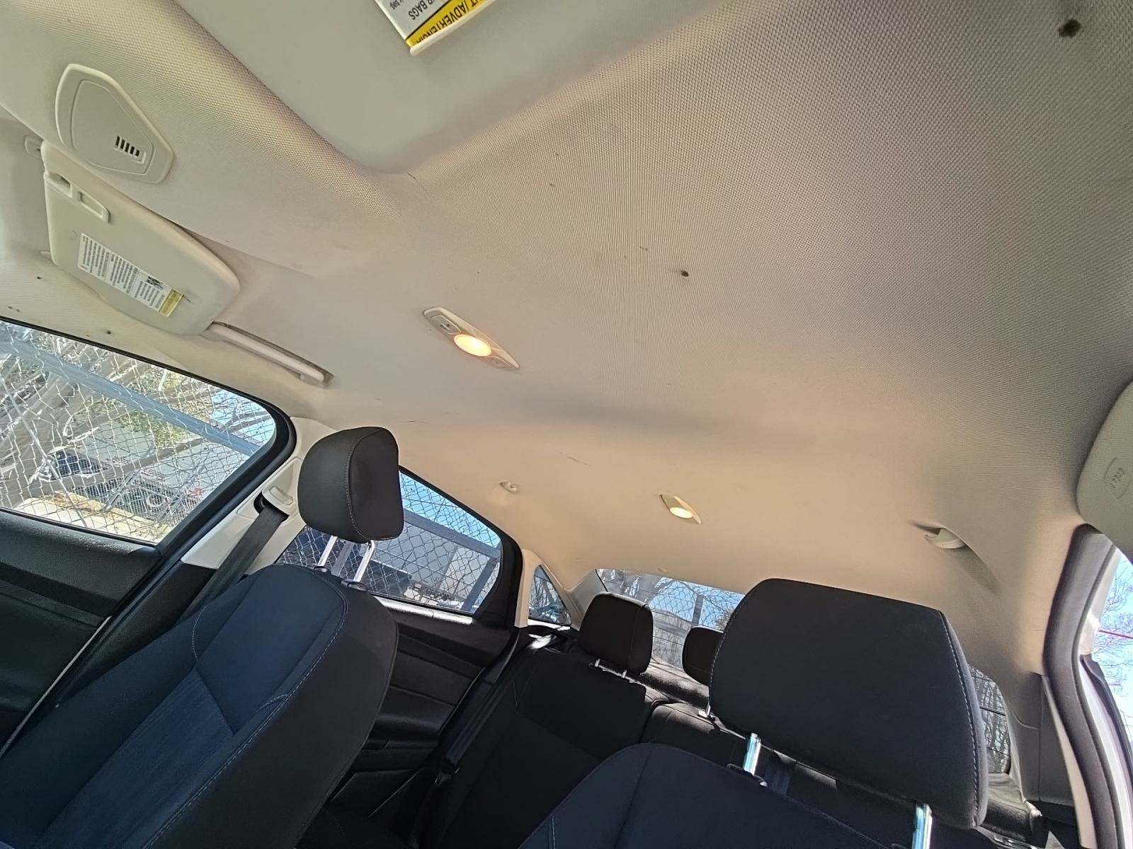 2017 Ford Focus SE FWD