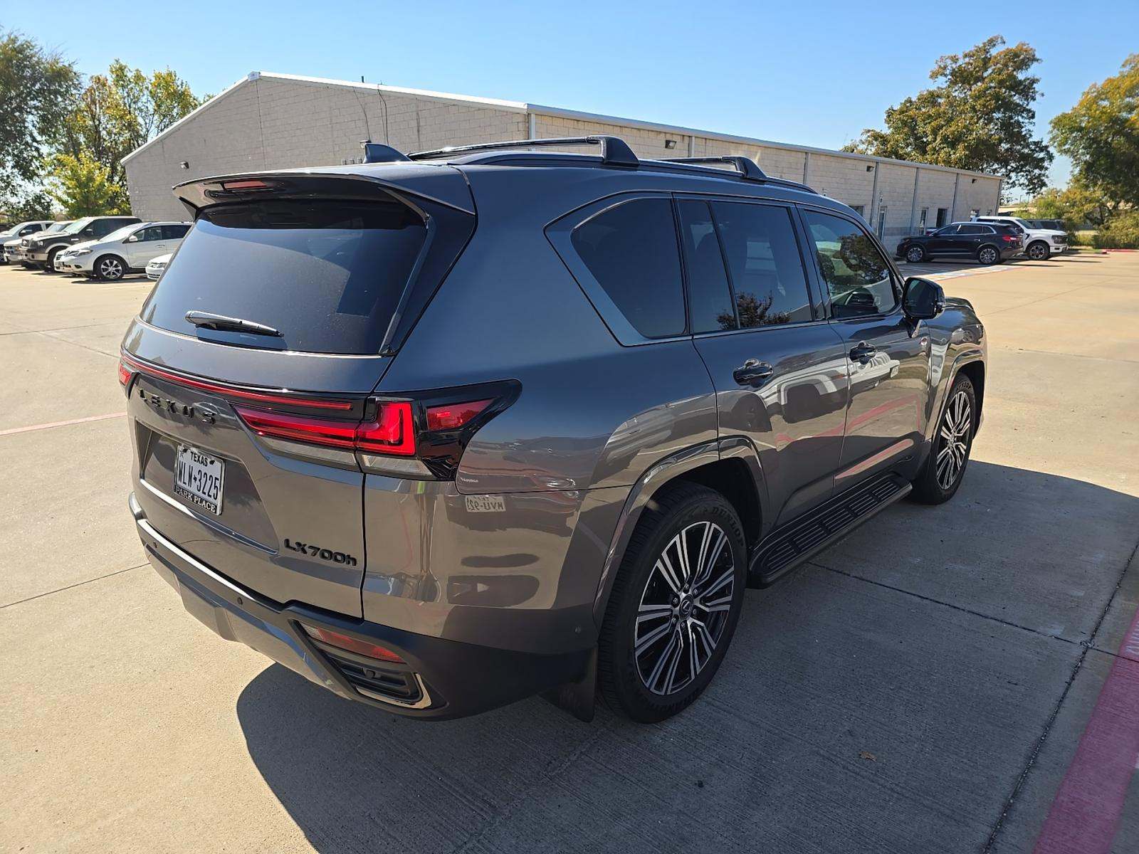 2025 Lexus LX LX 700h Luxury AWD