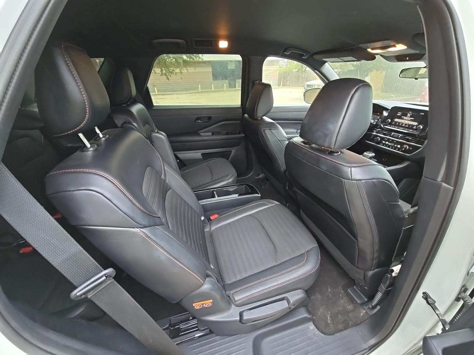 2024 Nissan Pathfinder Rock Creek AWD