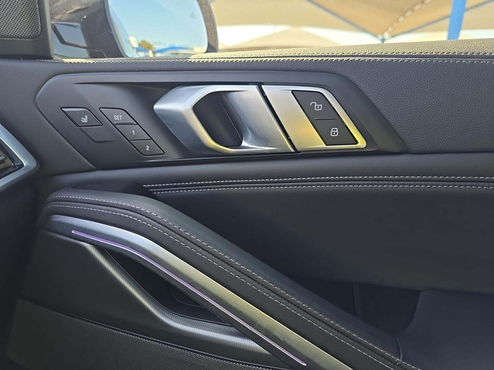 2023 BMW X6 xDrive40i AWD