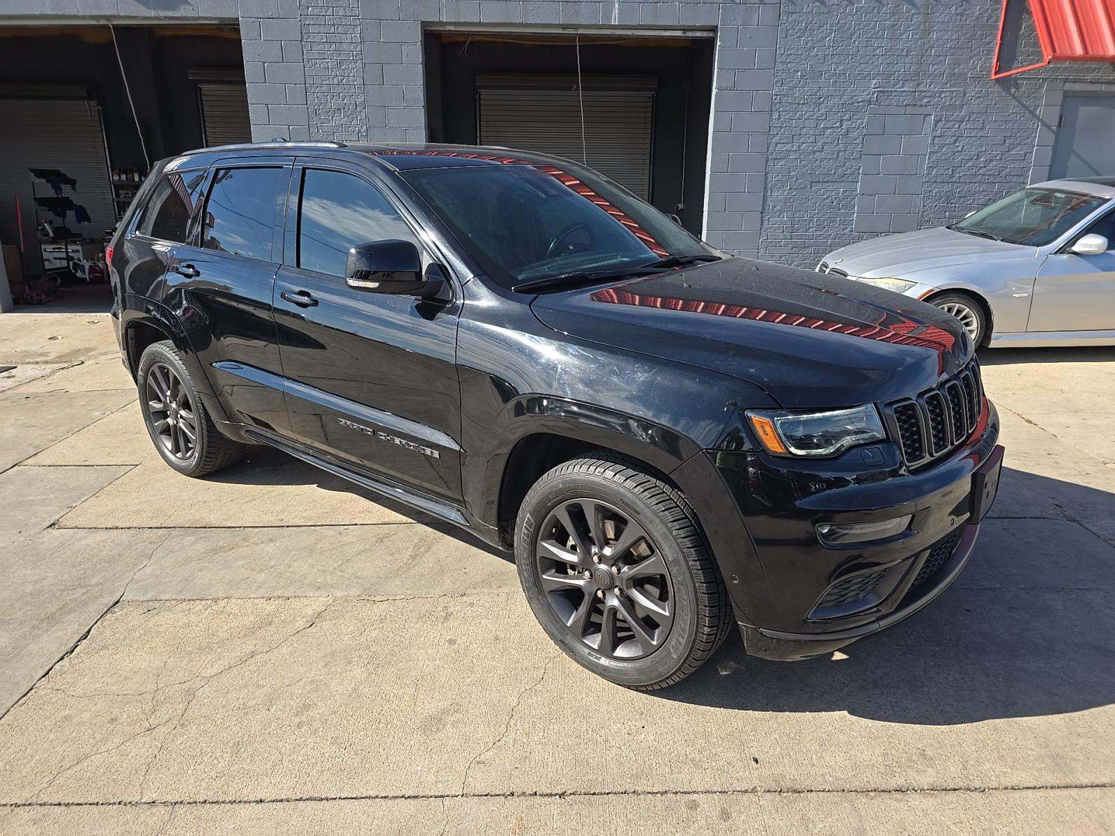 2018 Jeep Grand Cherokee Overland High Altitude Edition AWD