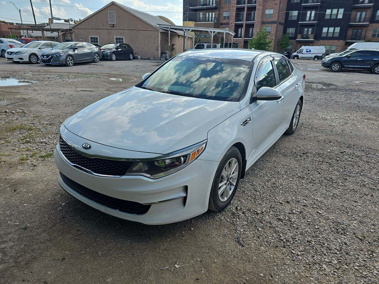 2017 Kia Optima LX FWD