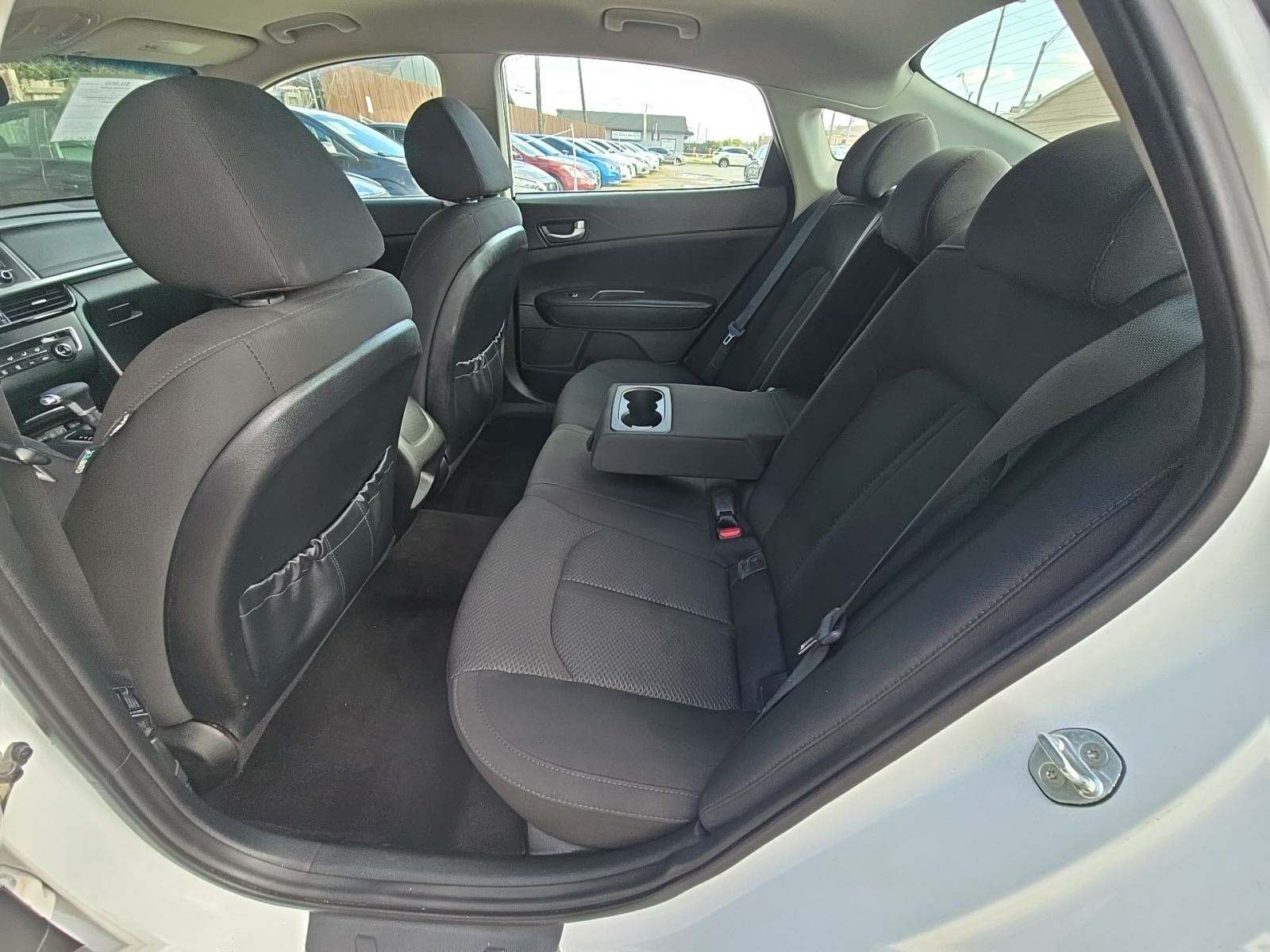 2017 Kia Optima LX FWD