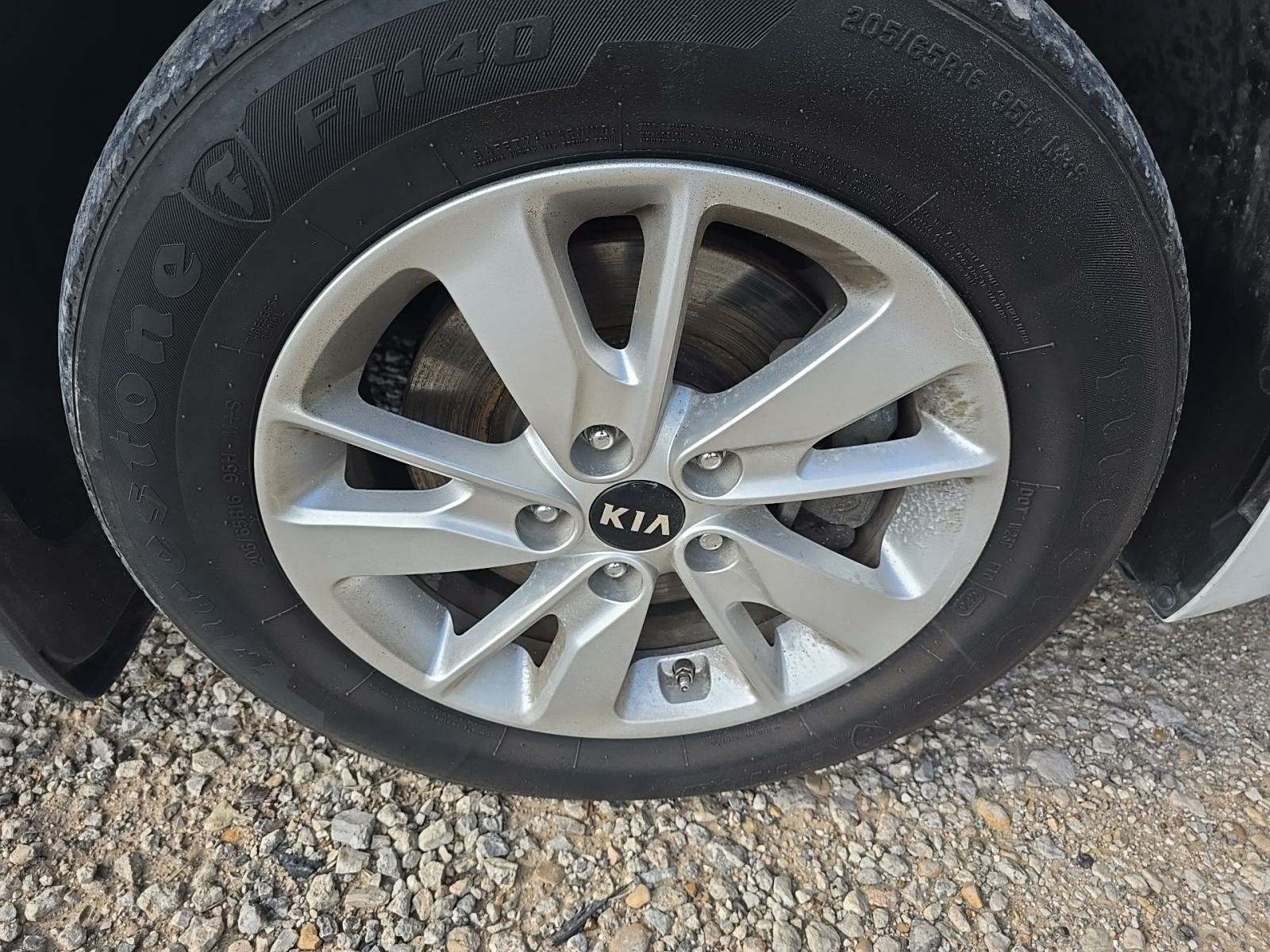 2017 Kia Optima LX FWD