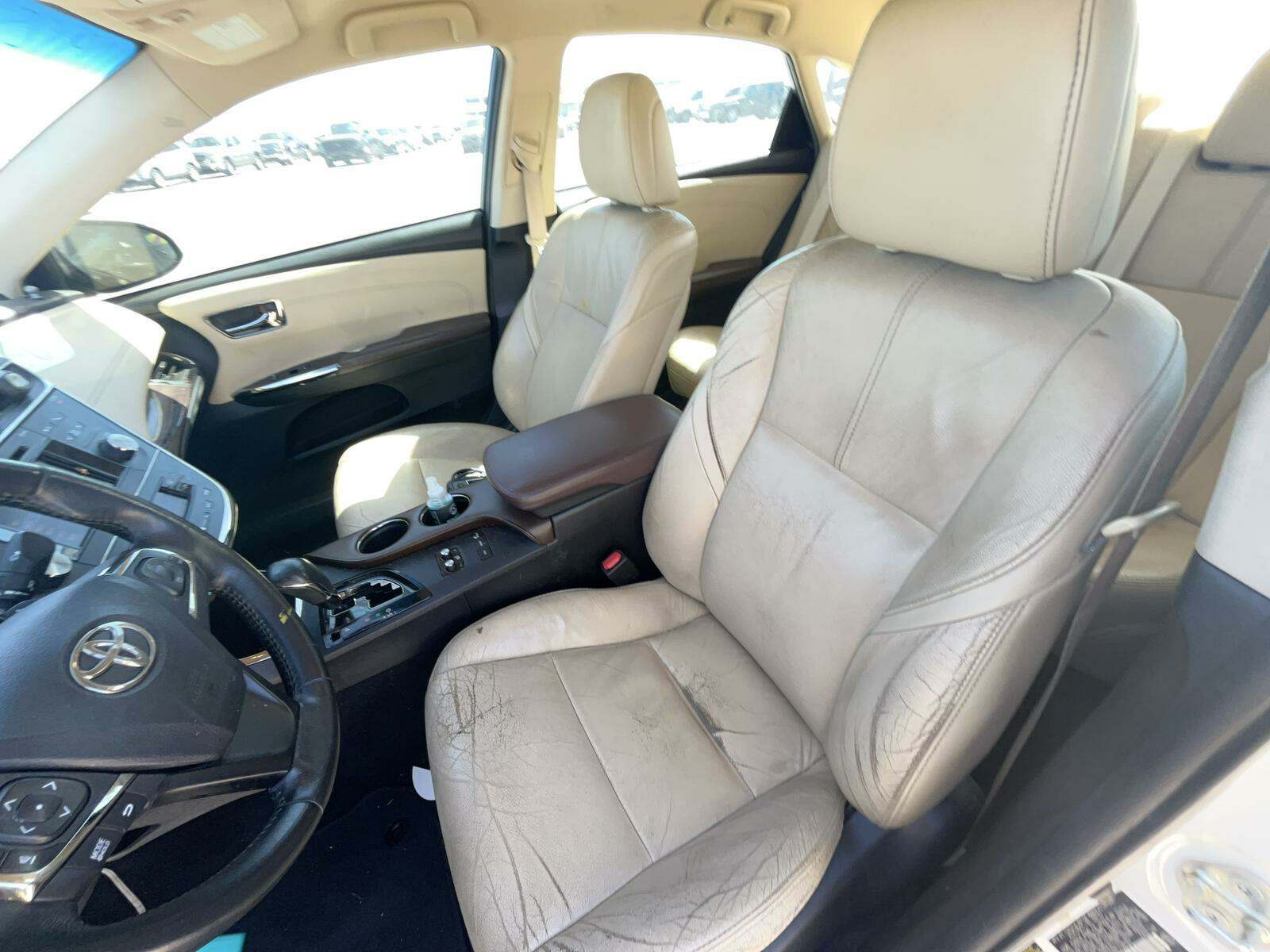 2015 Toyota Avalon XLE FWD