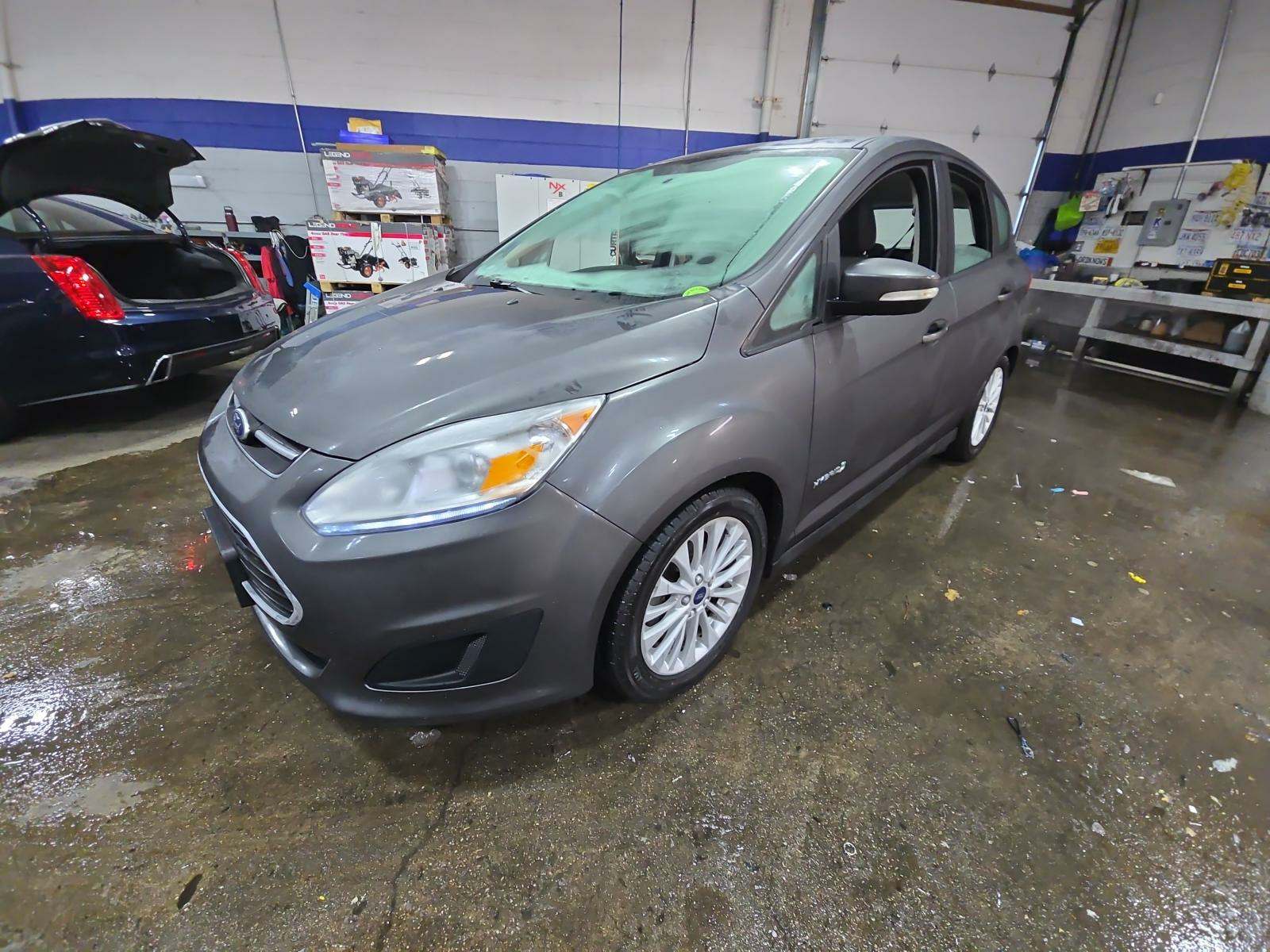 2017 Ford C-MAX Hybrid SE FWD