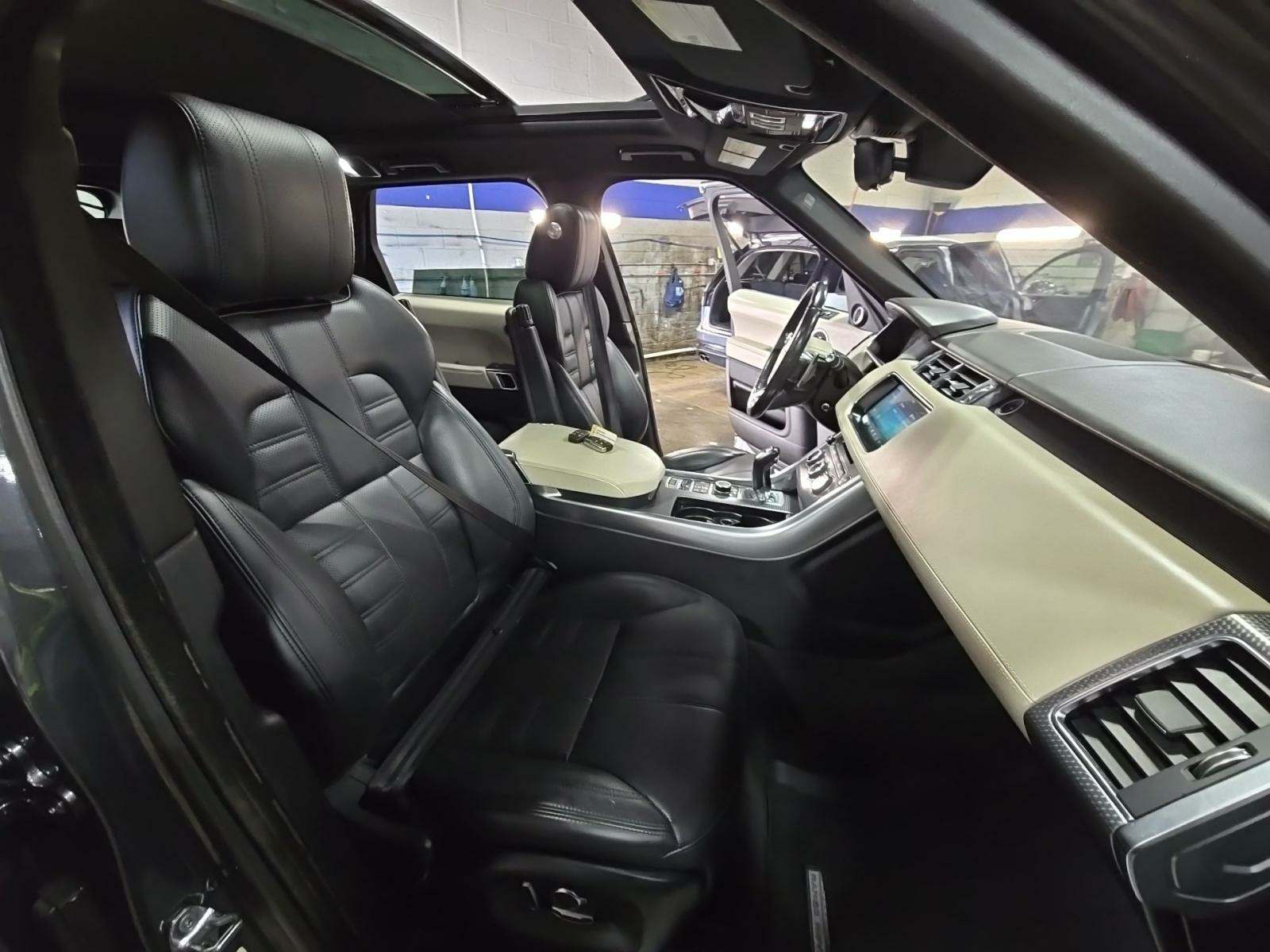 2017 Land Rover Range Rover Sport HSE Dynamic AWD