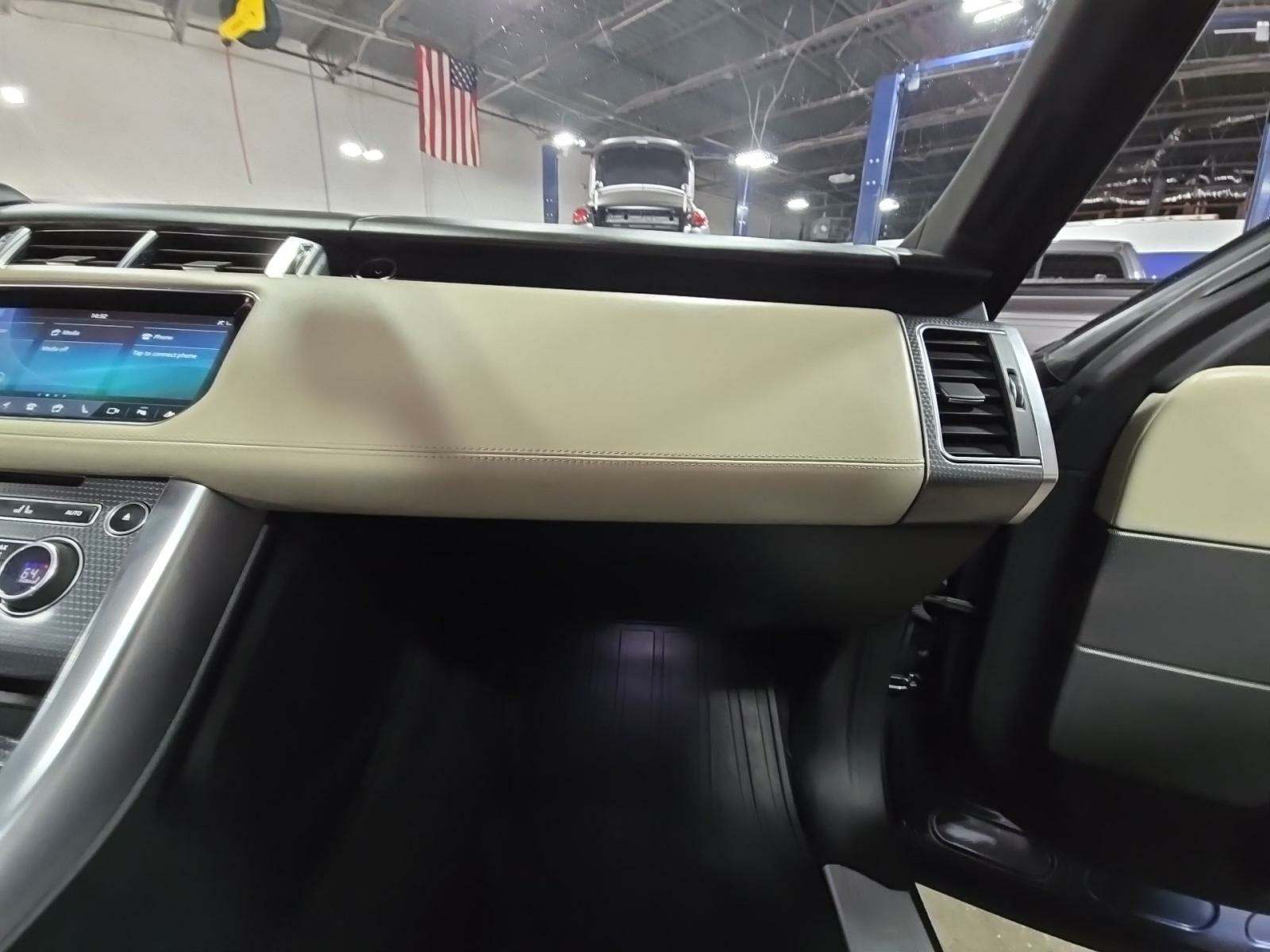 2017 Land Rover Range Rover Sport HSE Dynamic AWD