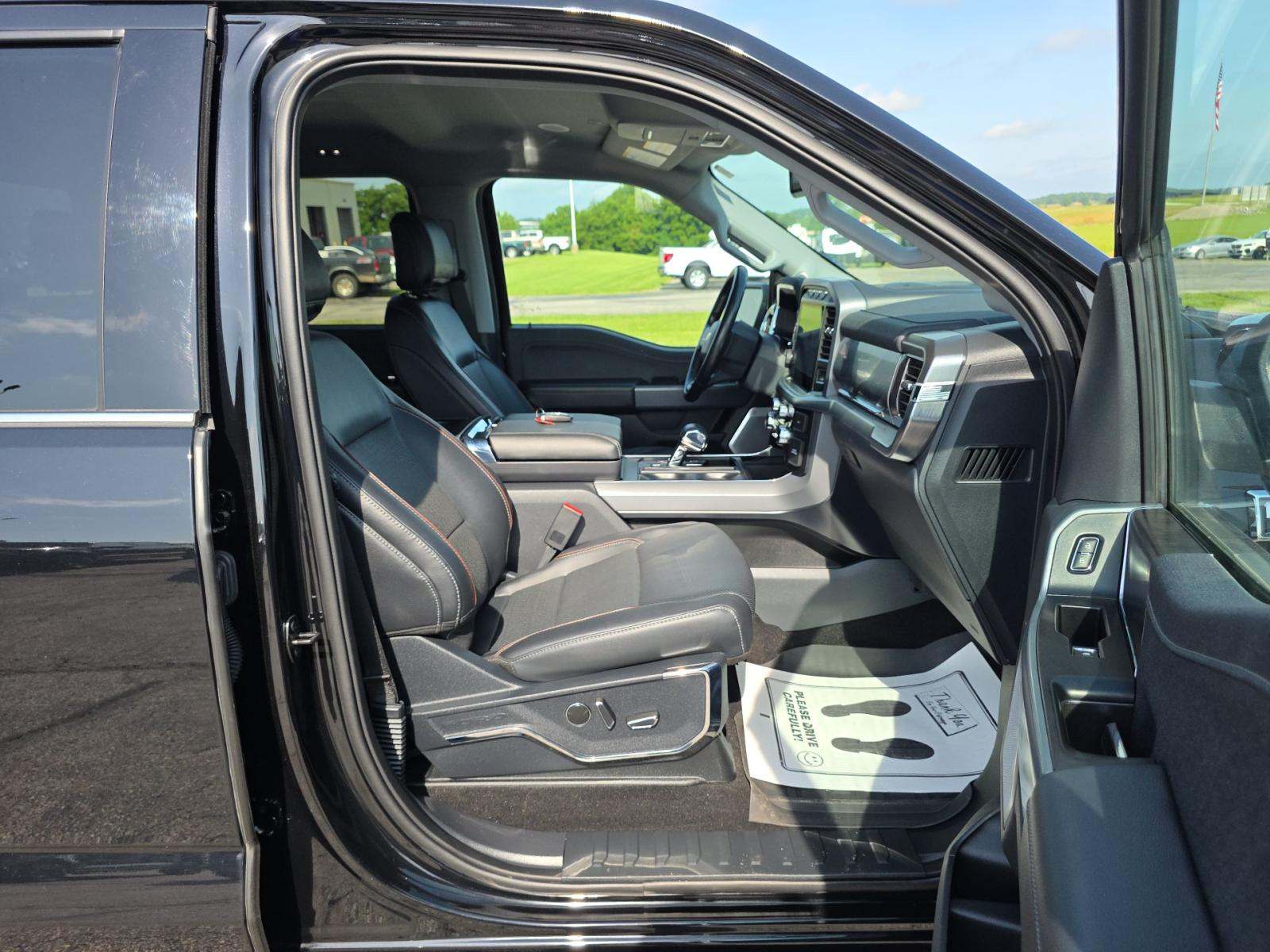 2023 Ford F-150 Lariat AWD