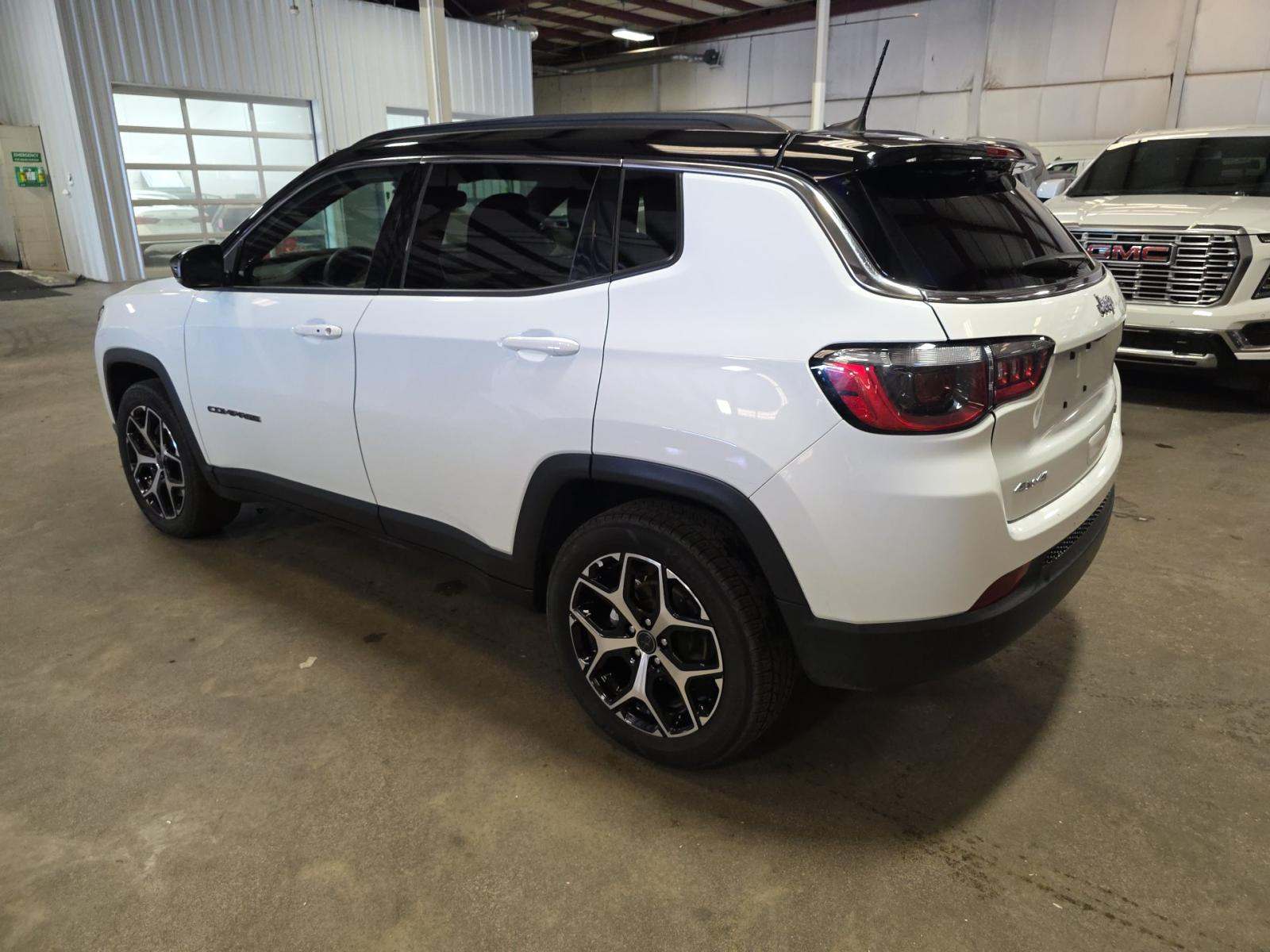 2025 Jeep Compass Limited AWD