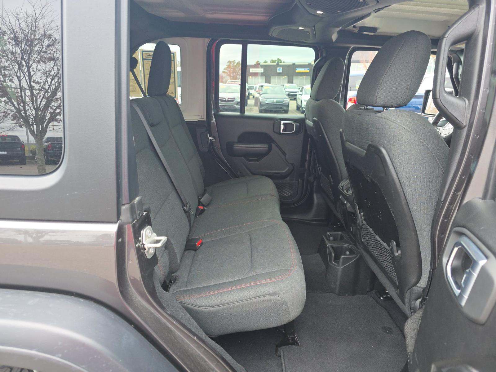 2024 Jeep Wrangler Rubicon AWD