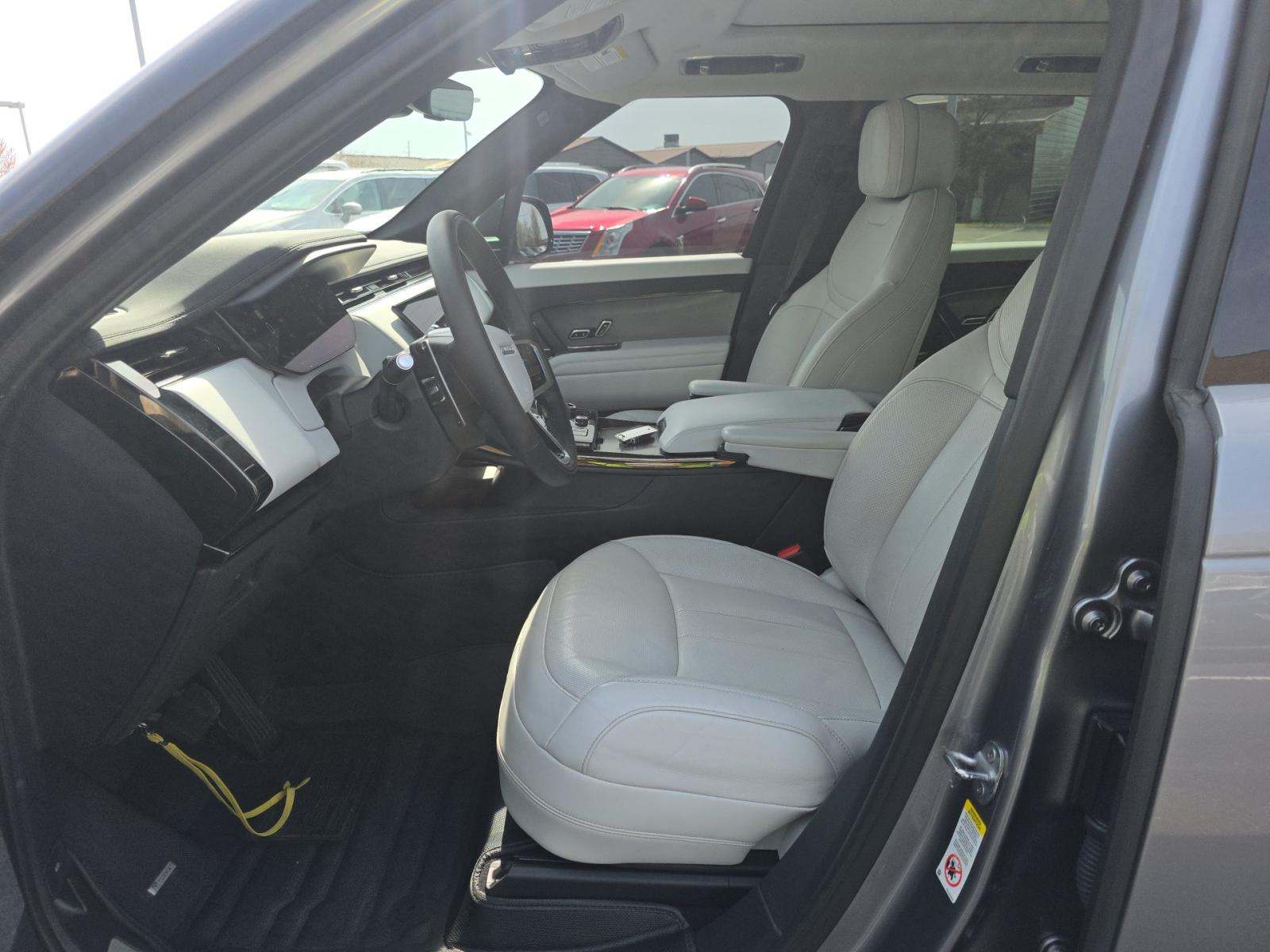 2023 Land Rover Range Rover Sport SE AWD