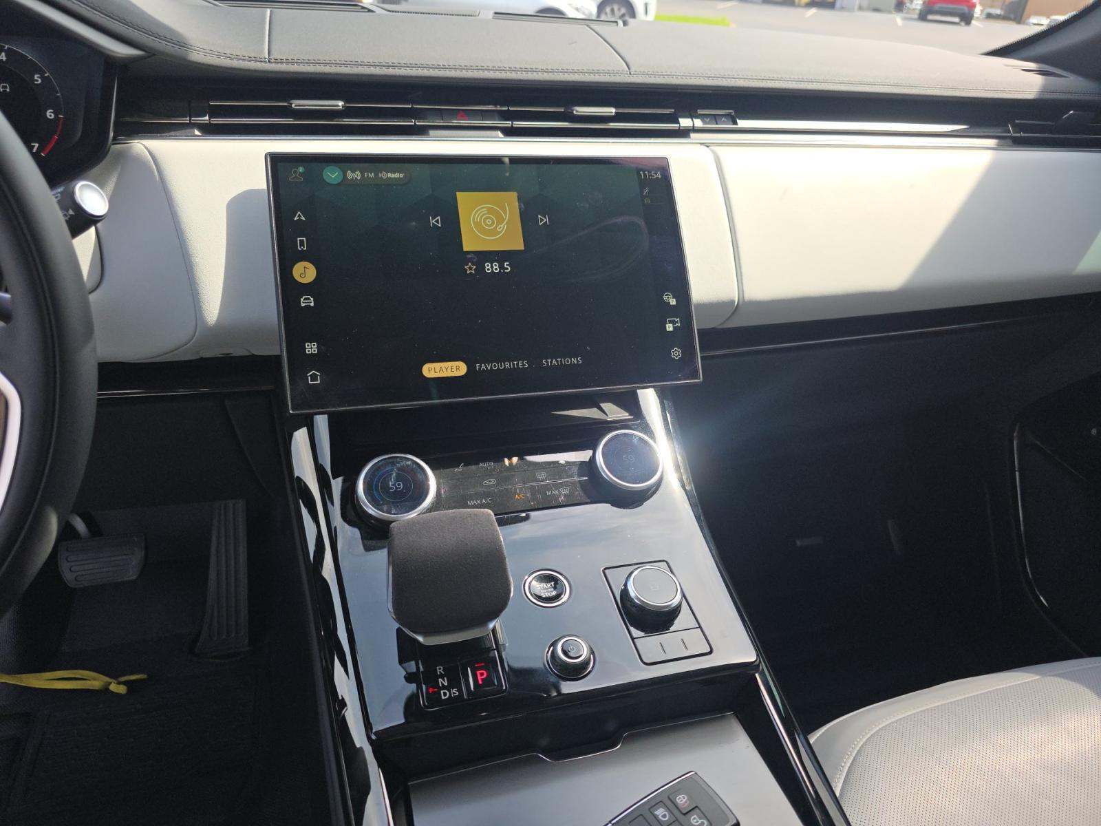 2023 Land Rover Range Rover Sport SE AWD