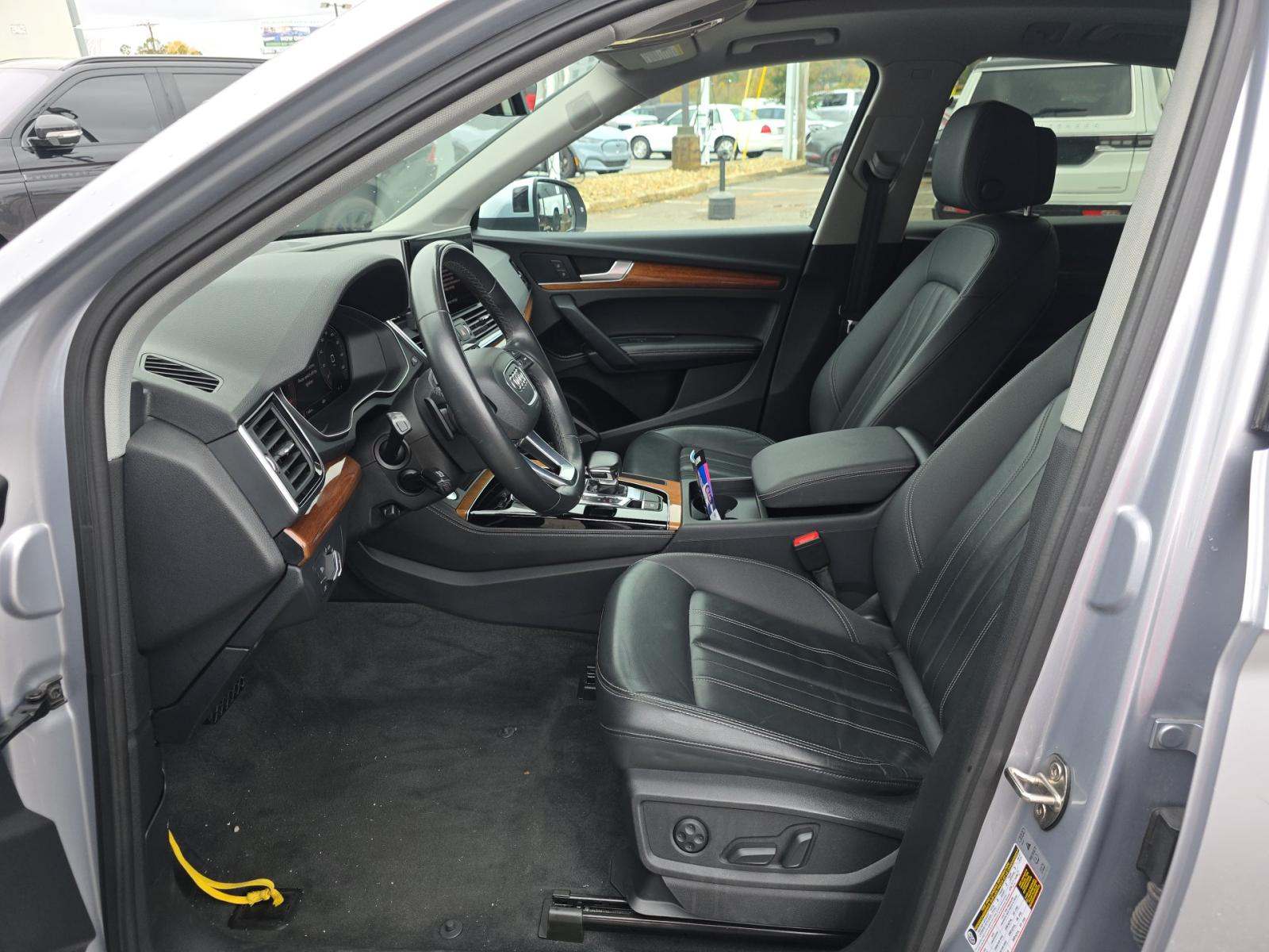 2023 Audi Q5 S line Premium Plus AWD