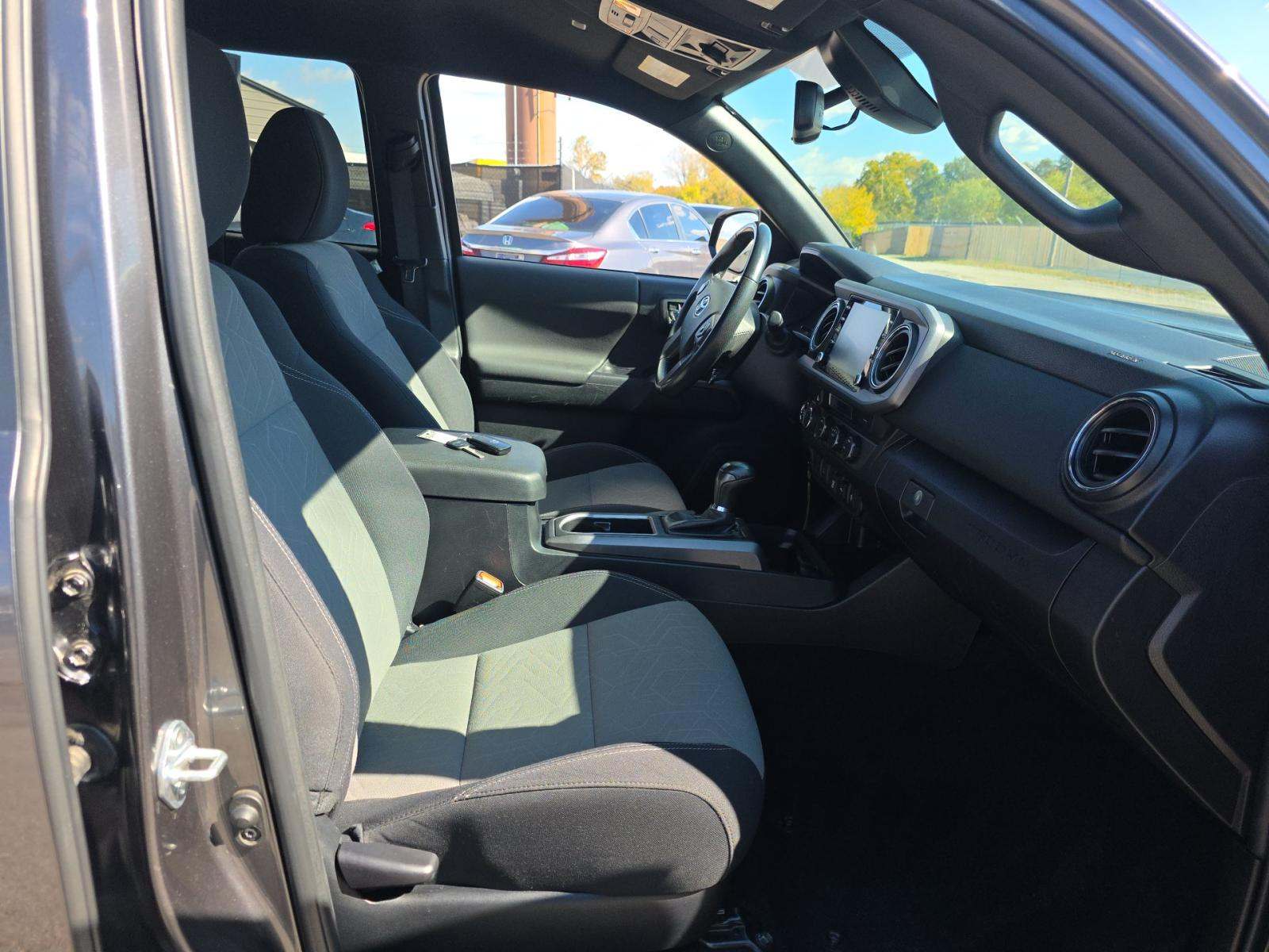 2023 Toyota Tacoma TRD Off-Road AWD