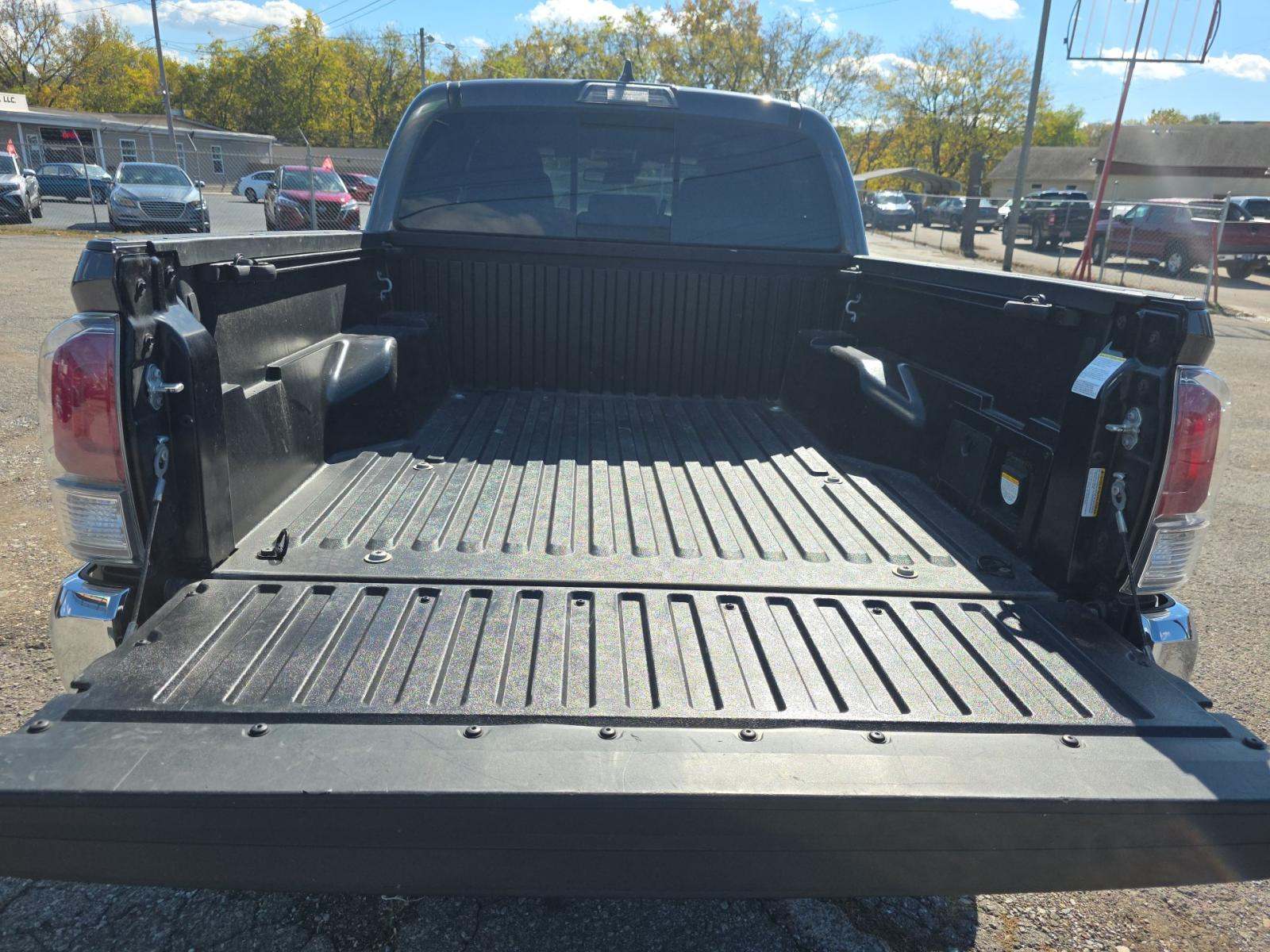2023 Toyota Tacoma TRD Off-Road AWD