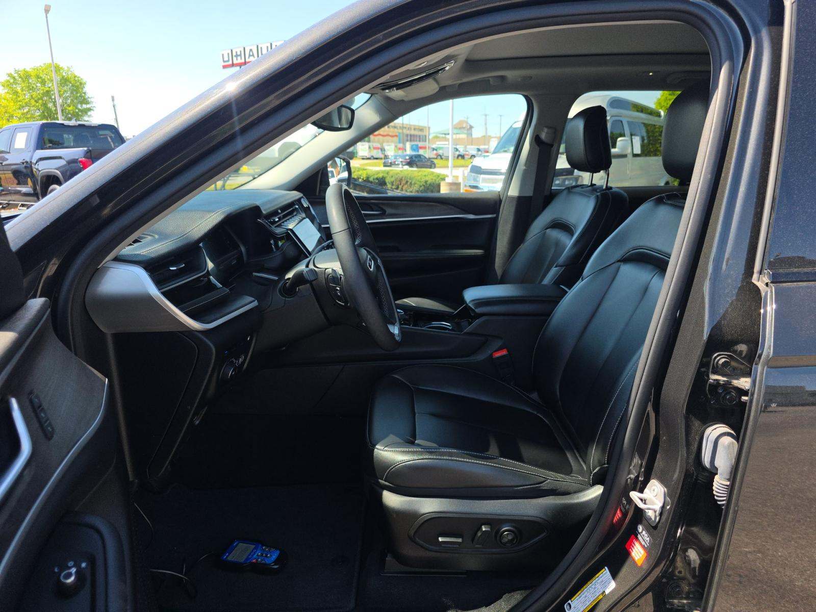 JEEP GRAND CHEROKEE - 2