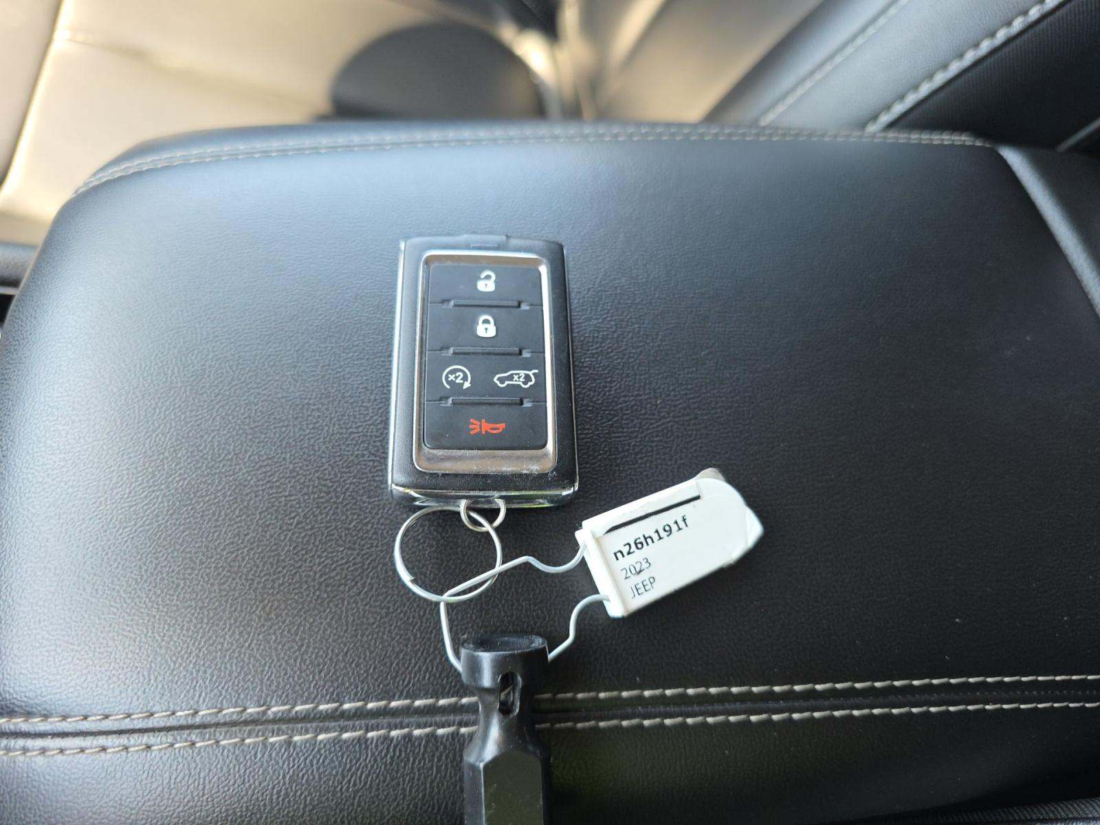 JEEP GRAND CHEROKEE - 4