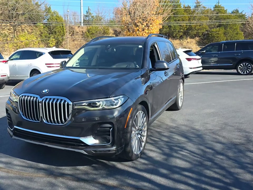 2022 BMW X7 xDrive40i AWD