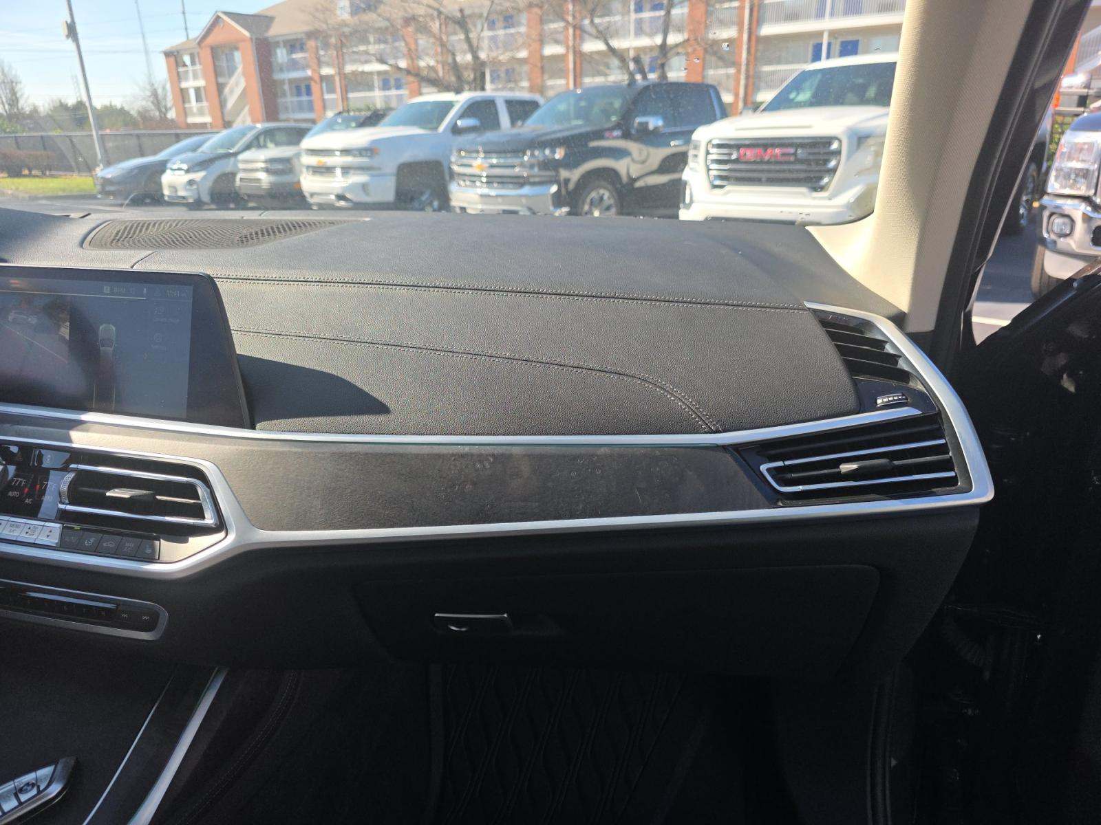 2022 BMW X7 xDrive40i AWD