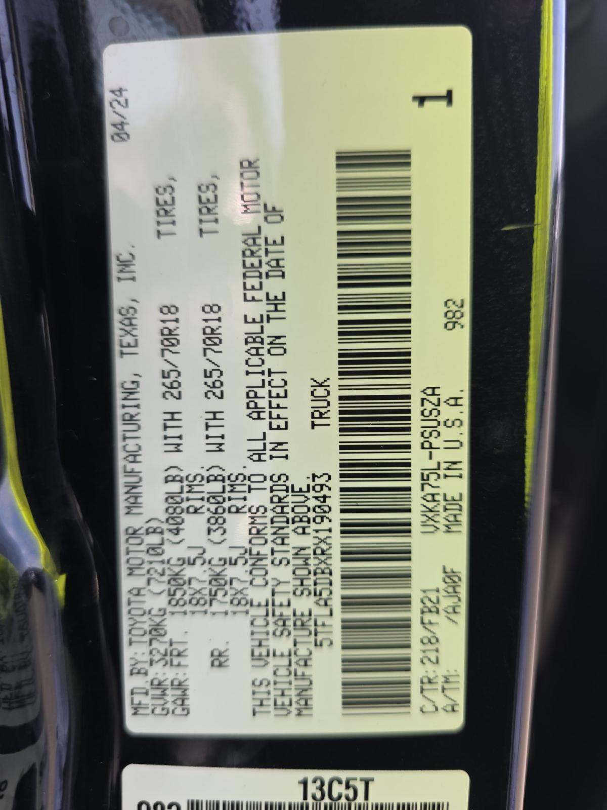 2024 Toyota Tundra SR5 AWD