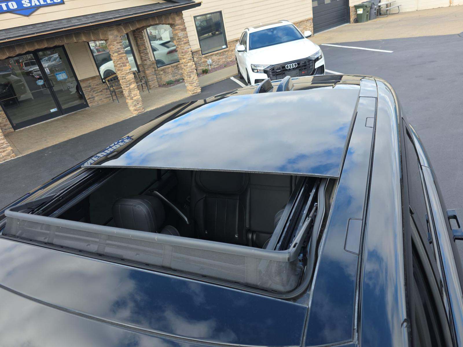 2023 Land Rover Range Rover Sport SE Dynamic AWD