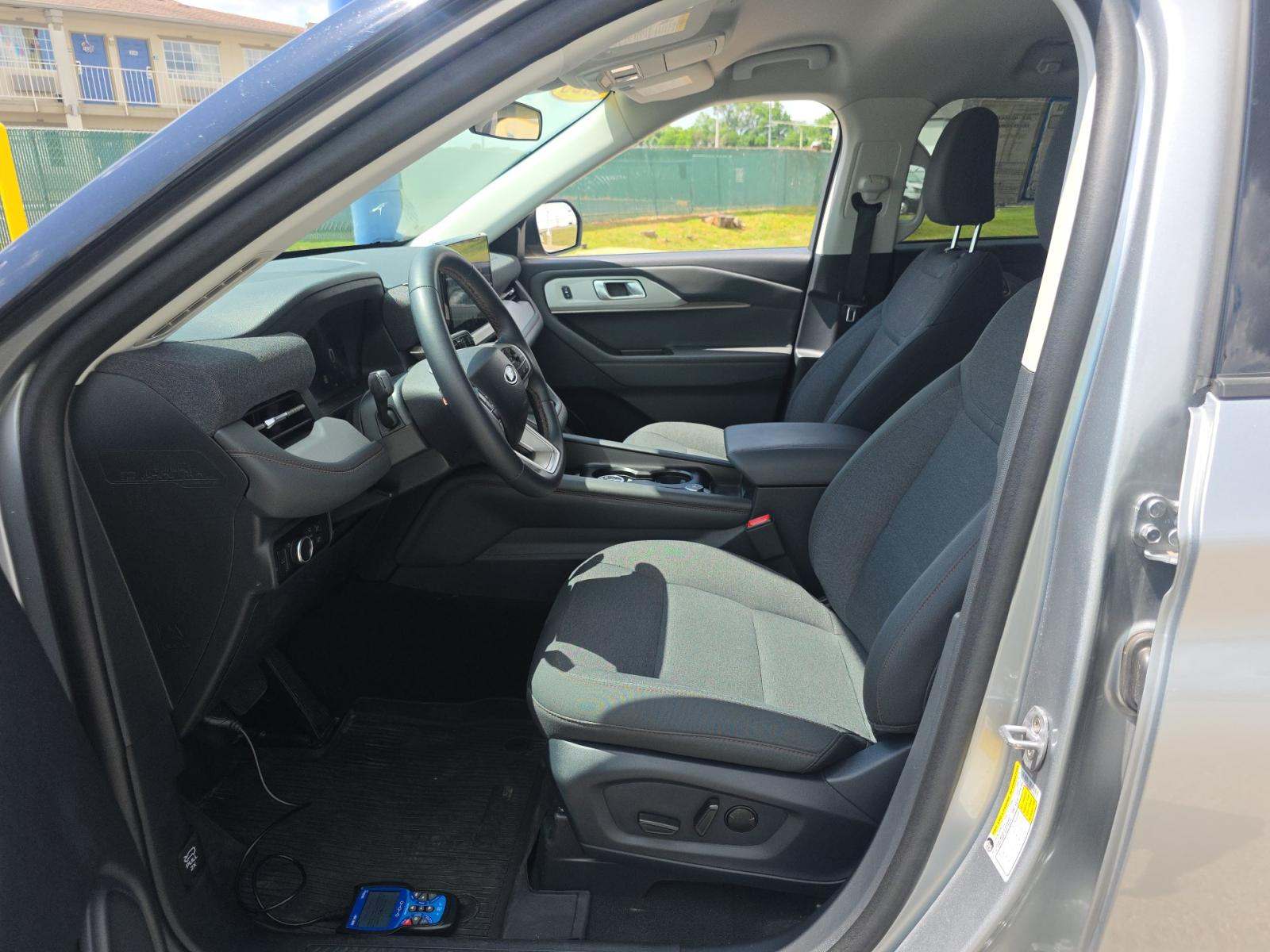 FORD EXPLORER - 2