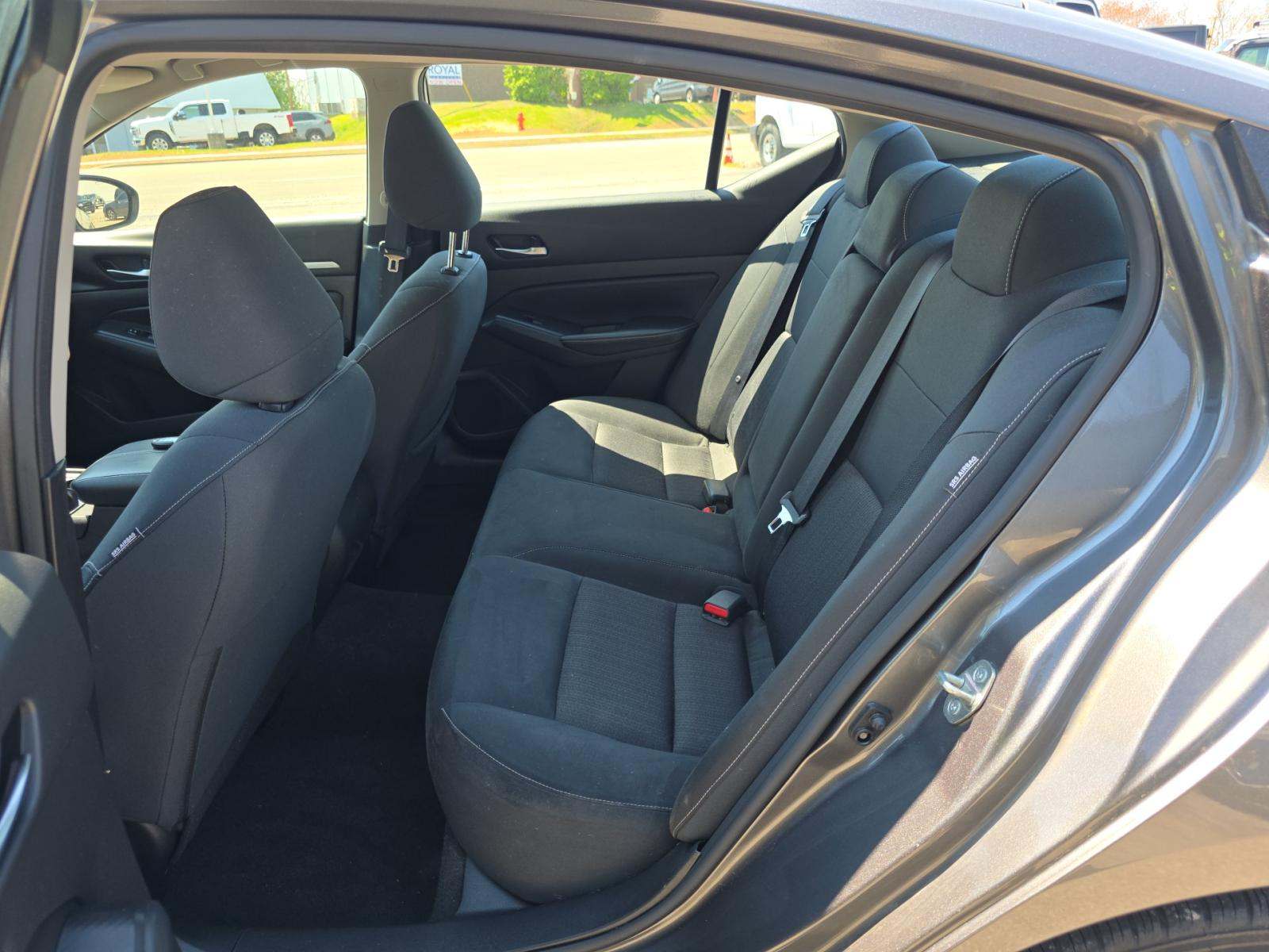 NISSAN ALTIMA - 9