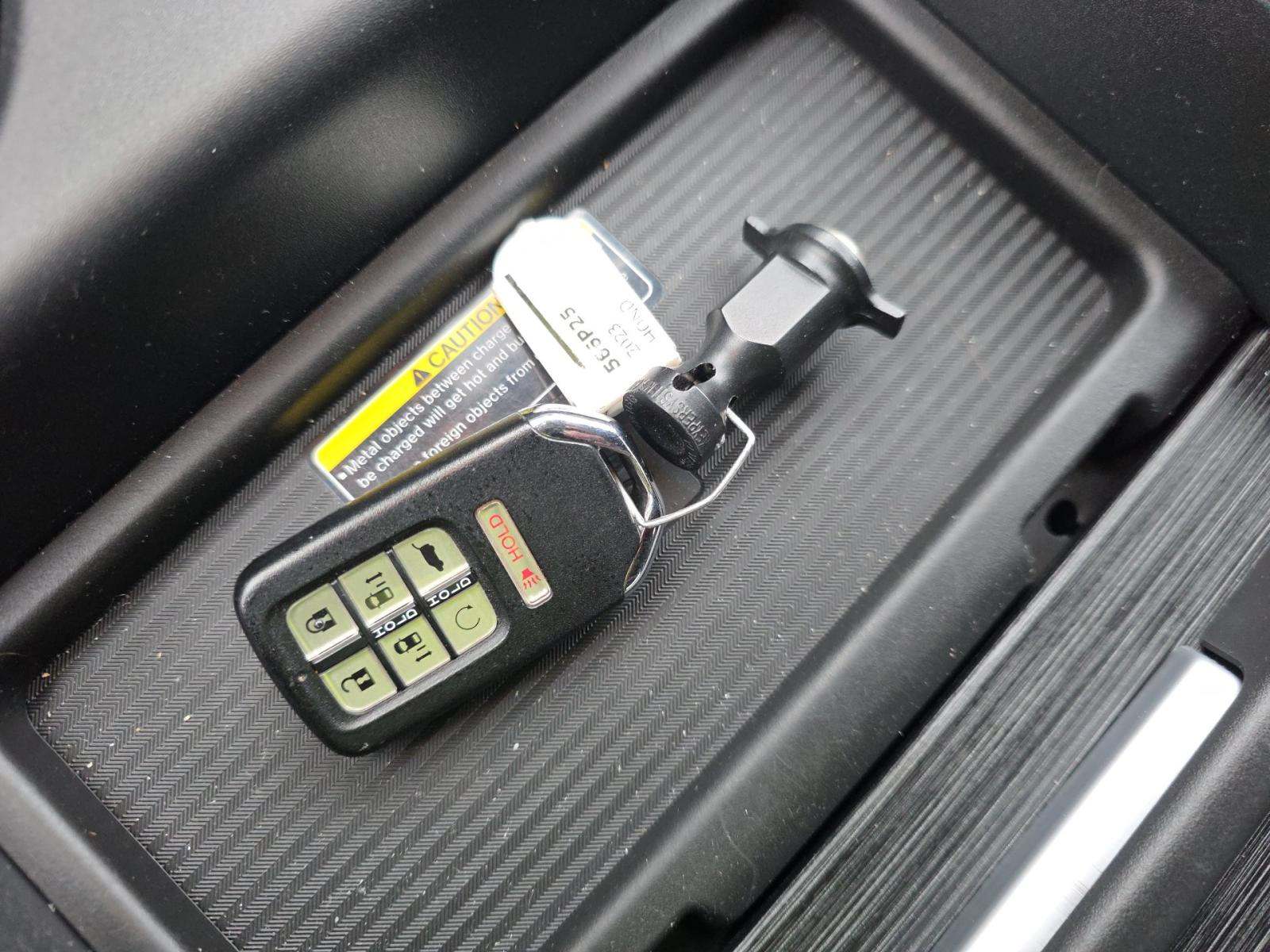 2023 Honda Odyssey Elite FWD