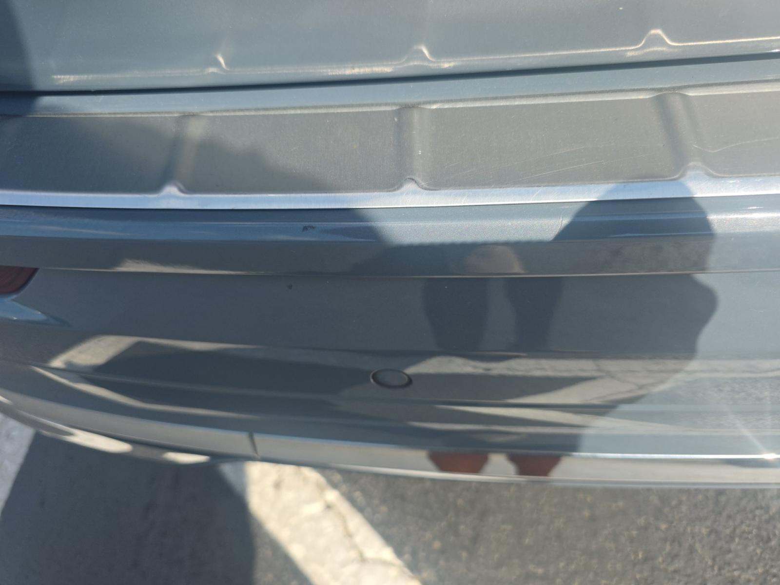 2023 Volvo XC60 B5 Ultimate FWD