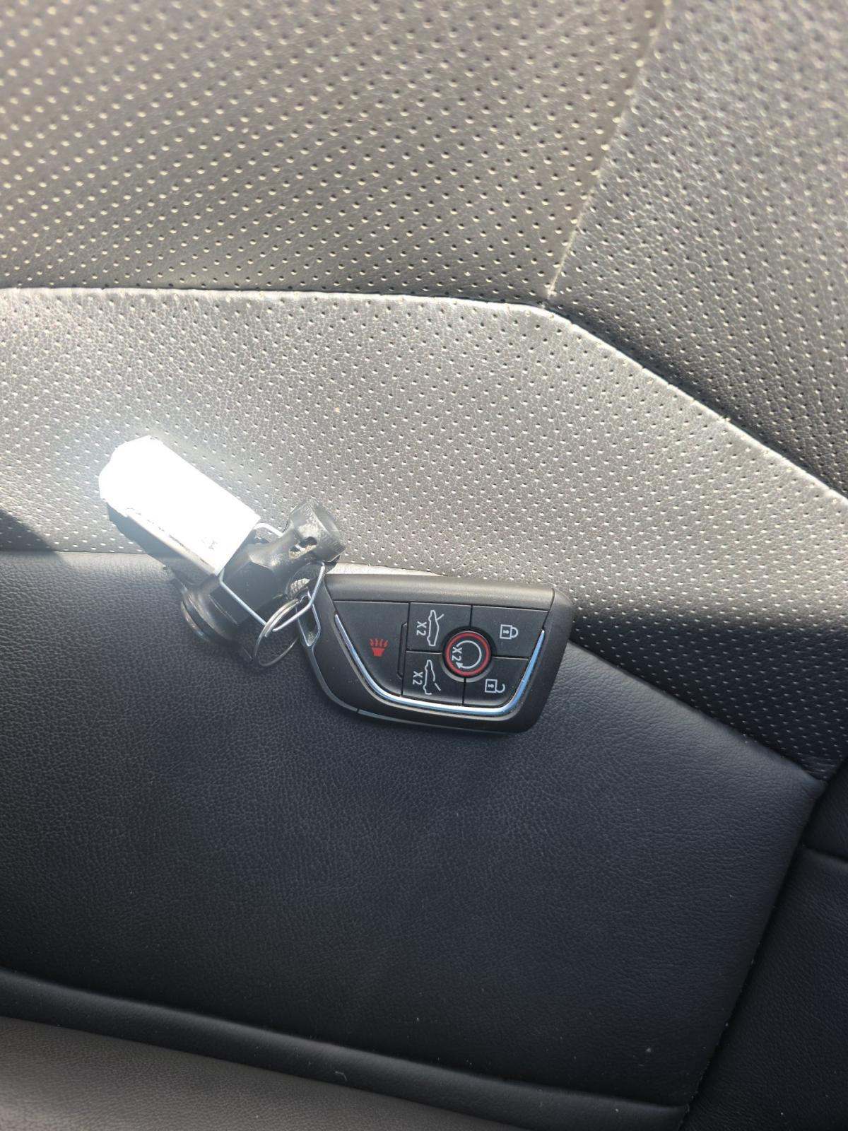 CHEVROLET STINGRAY - 4