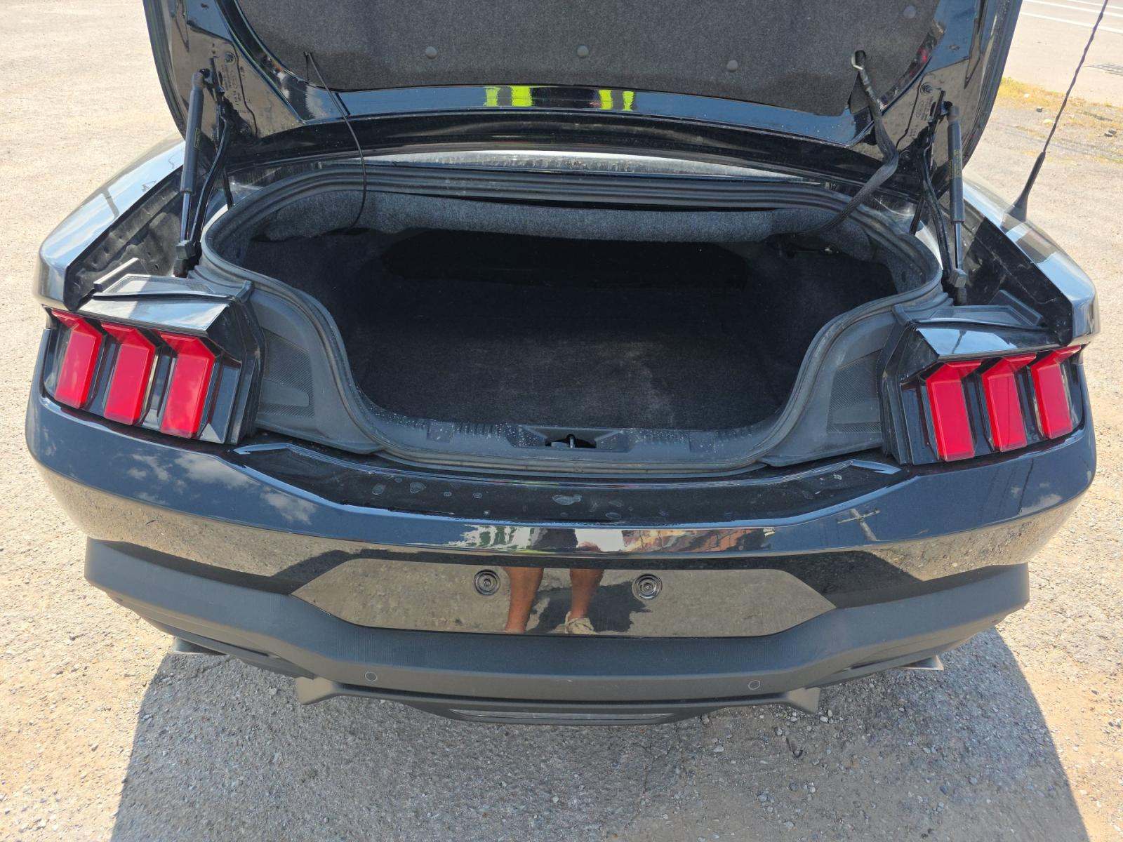 2024 Ford Mustang EcoBoost Premium RWD