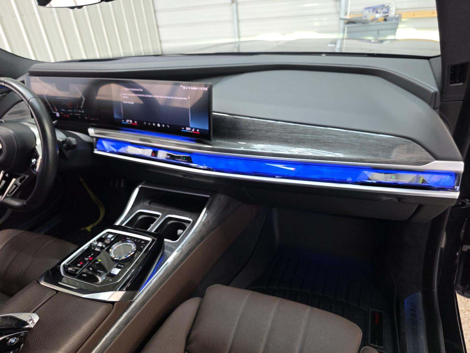 2023 BMW 7 Series 740i RWD