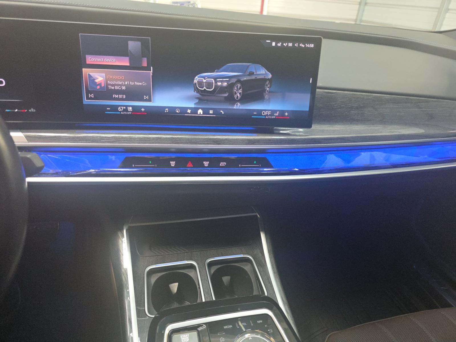 2023 BMW 7 Series 740i RWD