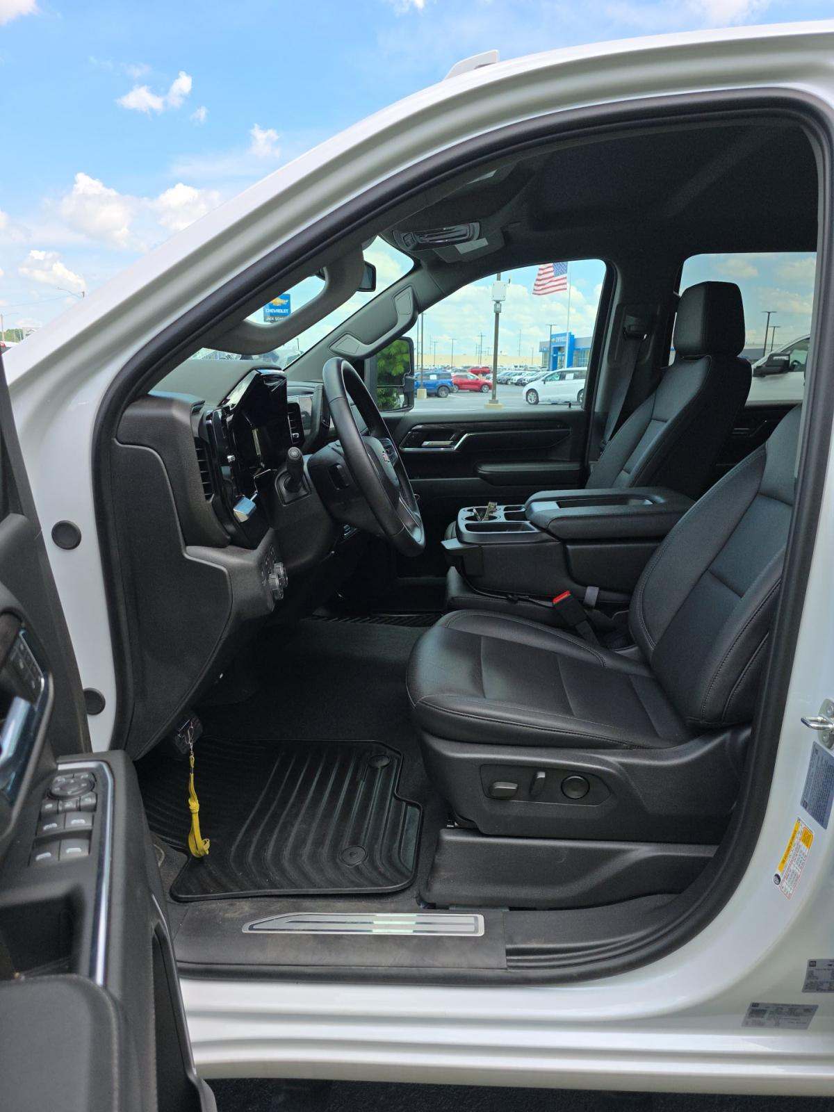 2024 Chevrolet Silverado 3500HD LTZ AWD