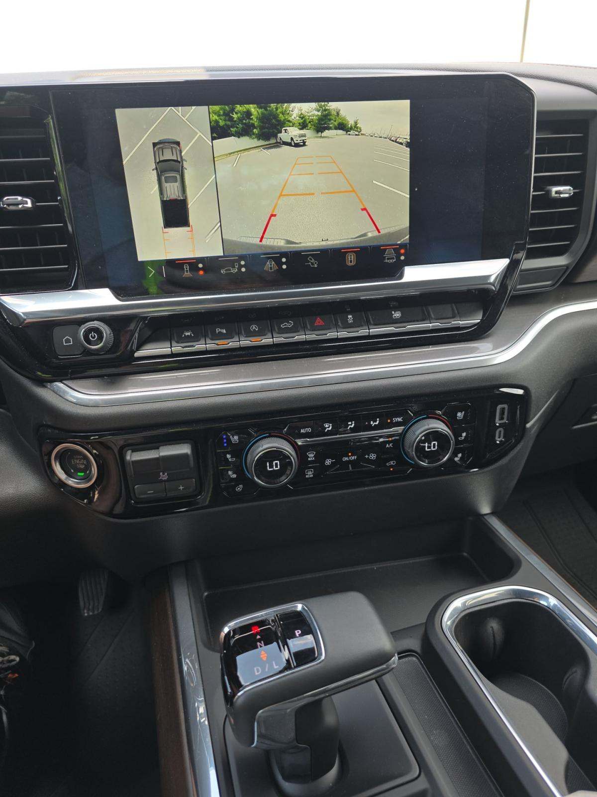 2025 Chevrolet Silverado 1500 High Country AWD