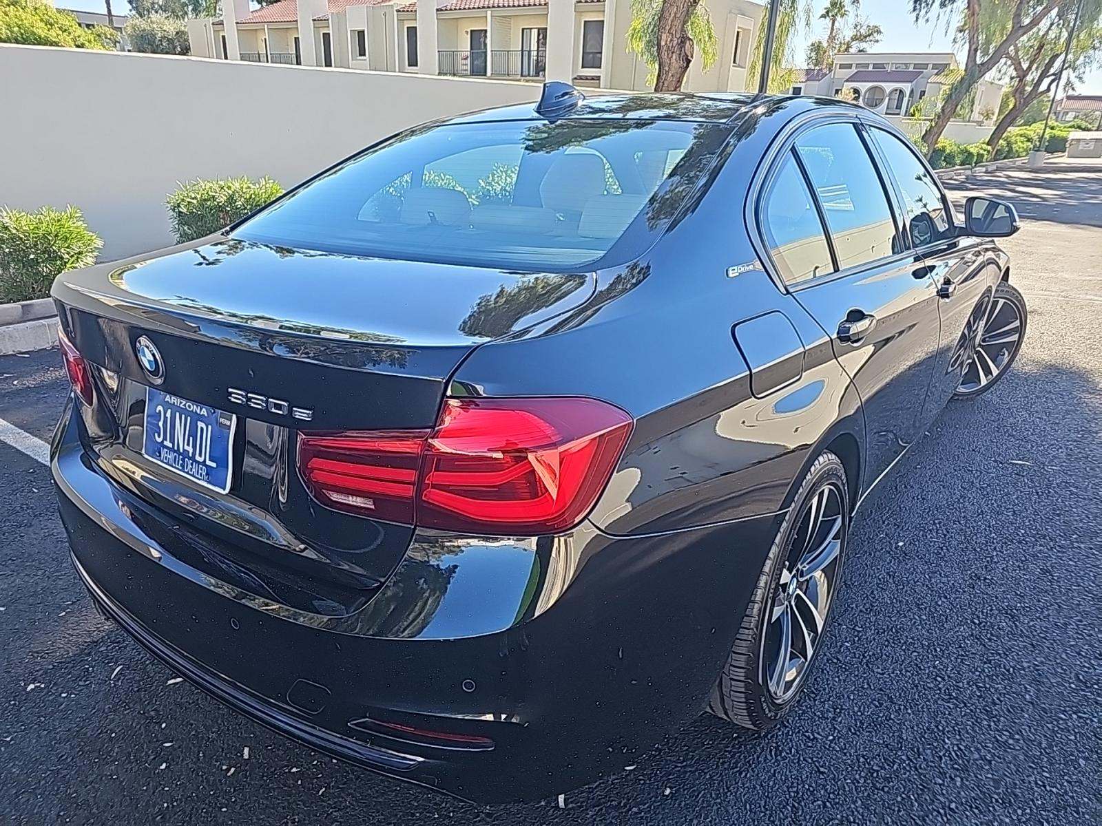 2018 BMW 3 Series 330e iPerformance RWD