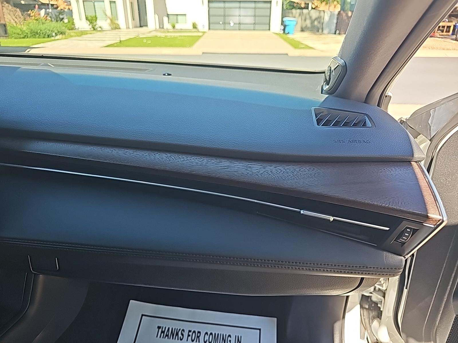 2022 Toyota Avalon Hybrid Limited FWD